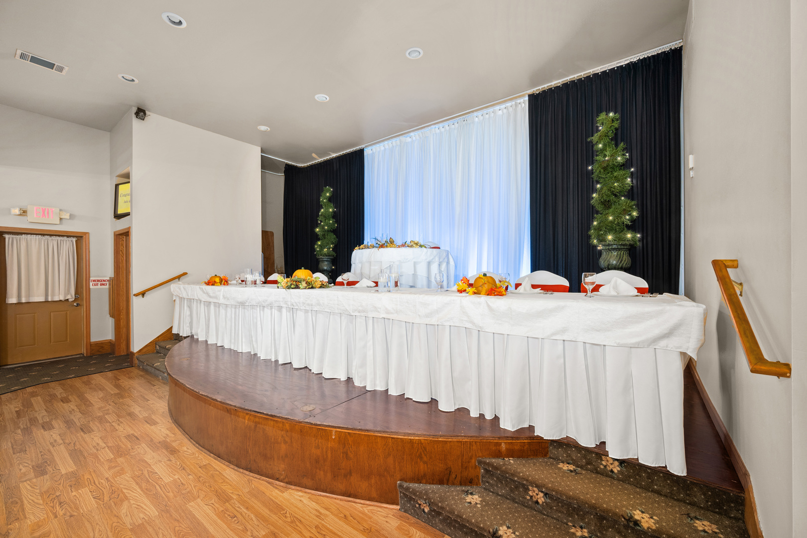 Sycamore, Illinois, 60178, United States, 4 Bedrooms Bedrooms, ,5 BathroomsBathrooms,Residential,For Sale,2001773