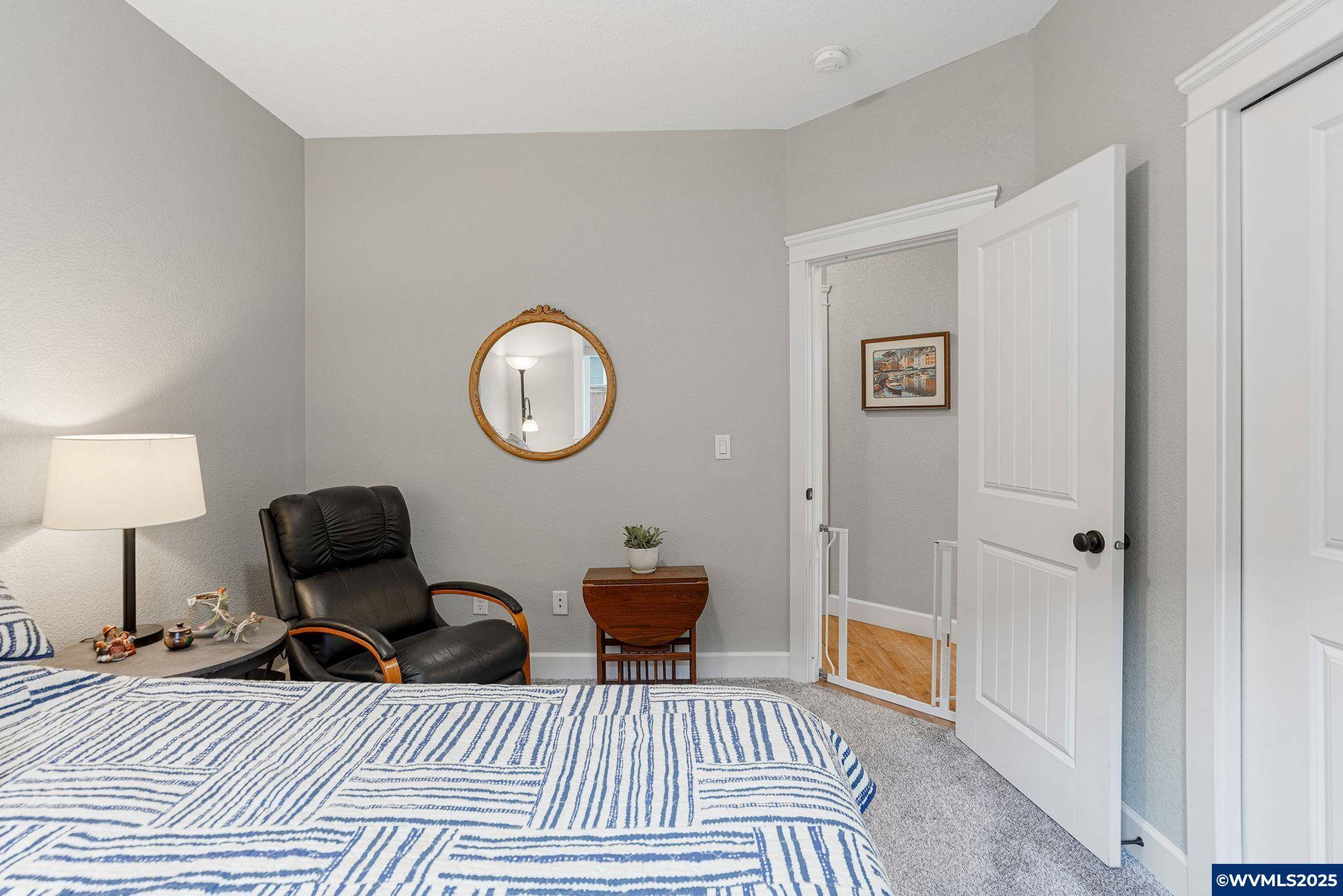 Dallas, Oregon, 97338, United States, 4 Bedrooms Bedrooms, ,2 BathroomsBathrooms,Residential,For Sale,1991904