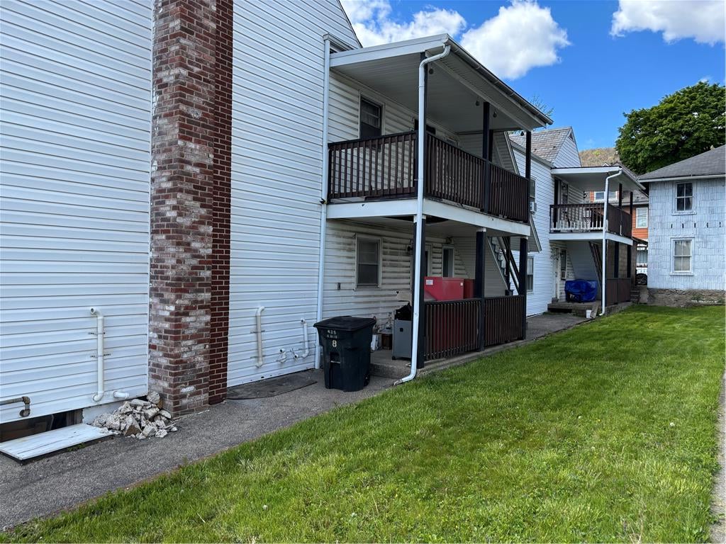Pen Argyl Boro, Pennsylvania, 18072, United States, 16 Bedrooms Bedrooms, ,8 BathroomsBathrooms,Residential,For Sale,2048529