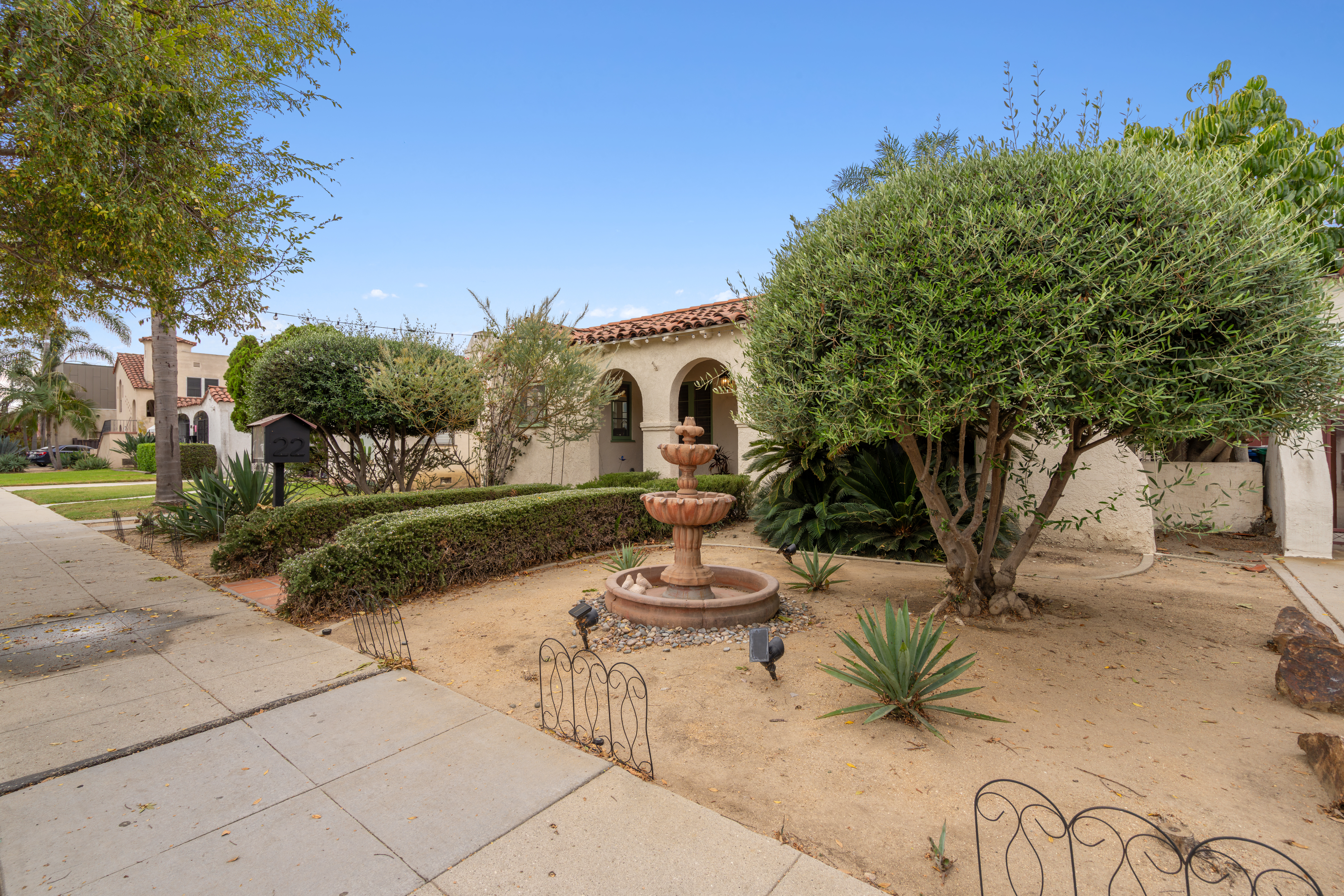  2333 Eucalyptus Avenue, Long Beach, CA 90806 - 物件實景