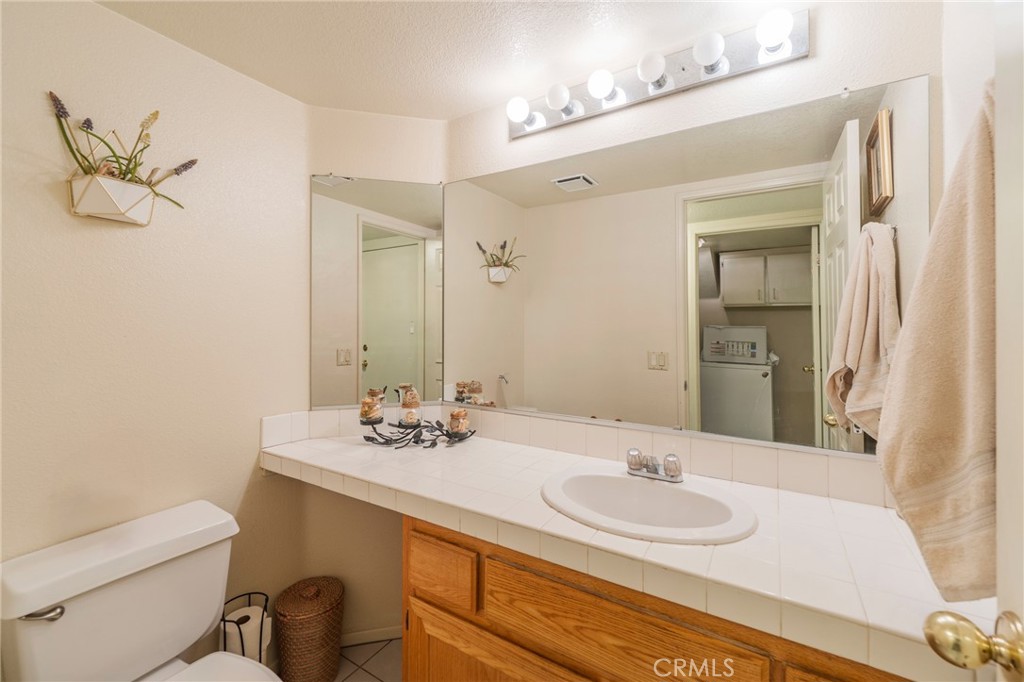 Riverside, California, 92503, United States, 3 Bedrooms Bedrooms, ,3 BathroomsBathrooms,Residential,For Sale,1906100