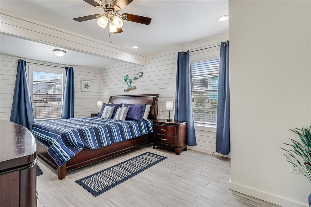 Port Aransas, Texas, 78373, United States, 3 Bedrooms Bedrooms, ,2 BathroomsBathrooms,Residential,For Sale,1877557