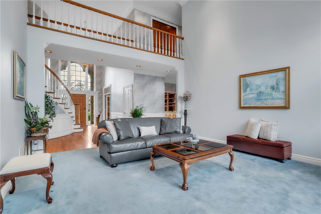 Hampton, Pennsylvania, 15044, United States, 5 Bedrooms Bedrooms, ,7 BathroomsBathrooms,Residential,For Sale,2001807