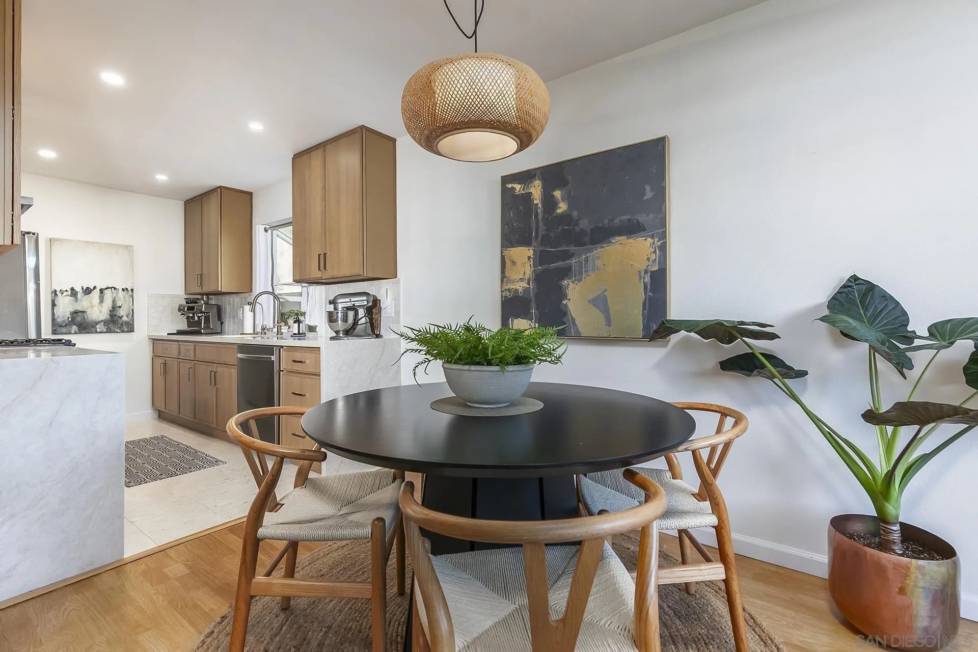 San Diego, California, 92110, United States, 1 Bedroom Bedrooms, ,1 BathroomBathrooms,Residential,For Sale,1999135