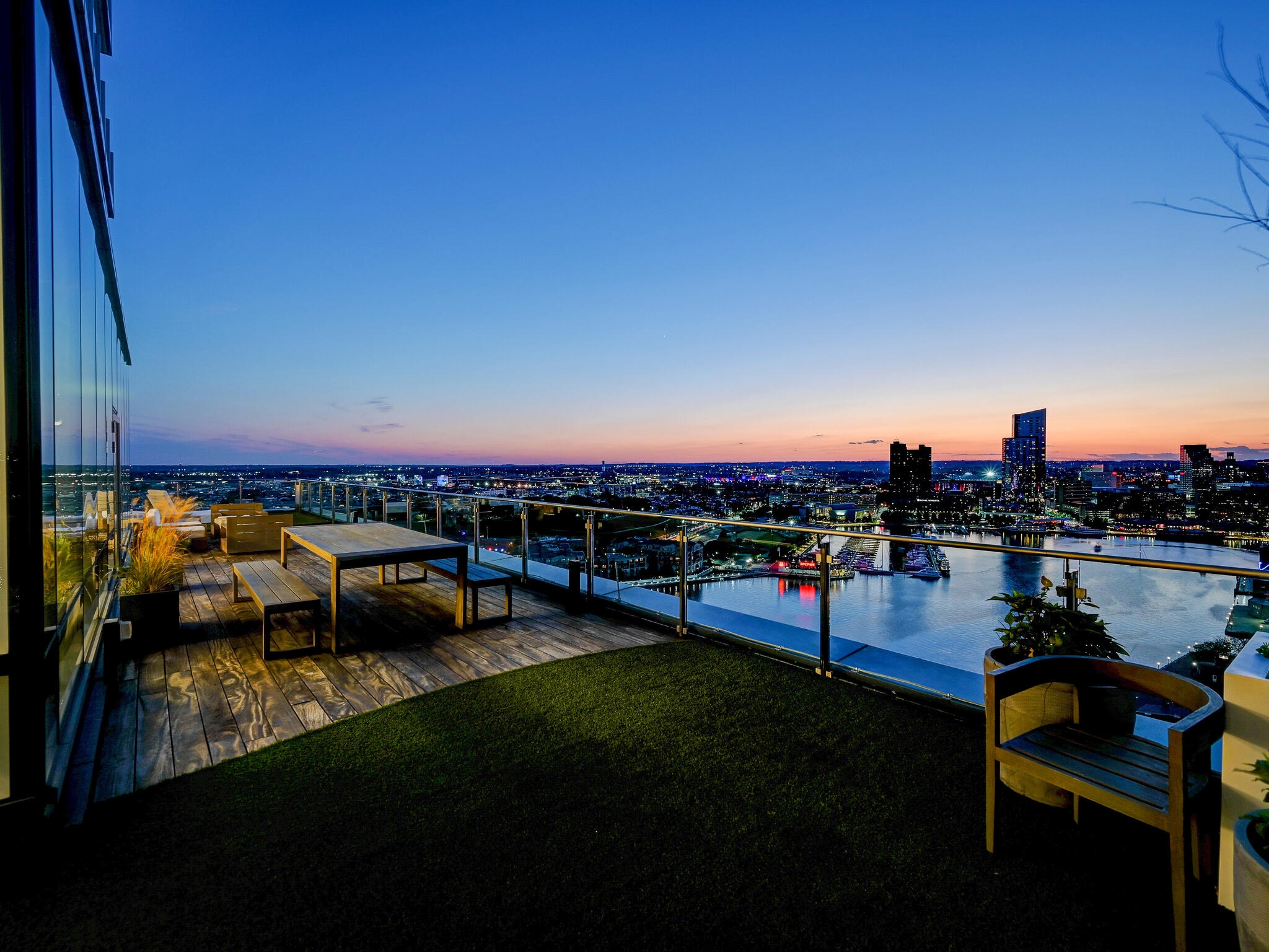  Four Seasons Private Residences - 物件實景