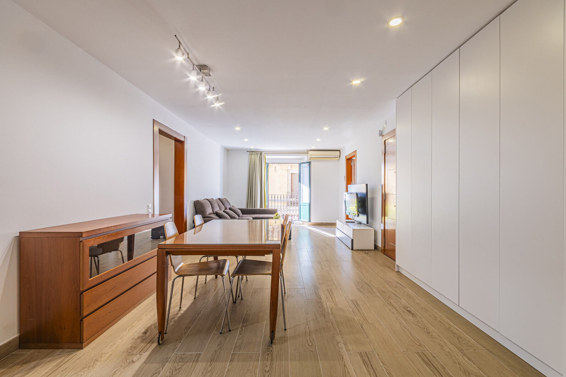  Four bedroom apartment by the seaside and famous Port Vell harbour - 物件實景