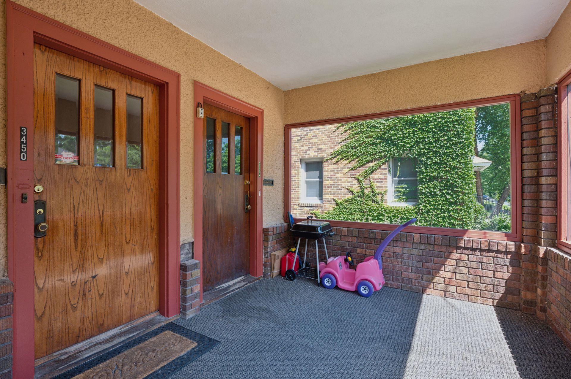 Minneapolis, Minnesota, 55408, United States, ,Residential,For Sale,1903572
