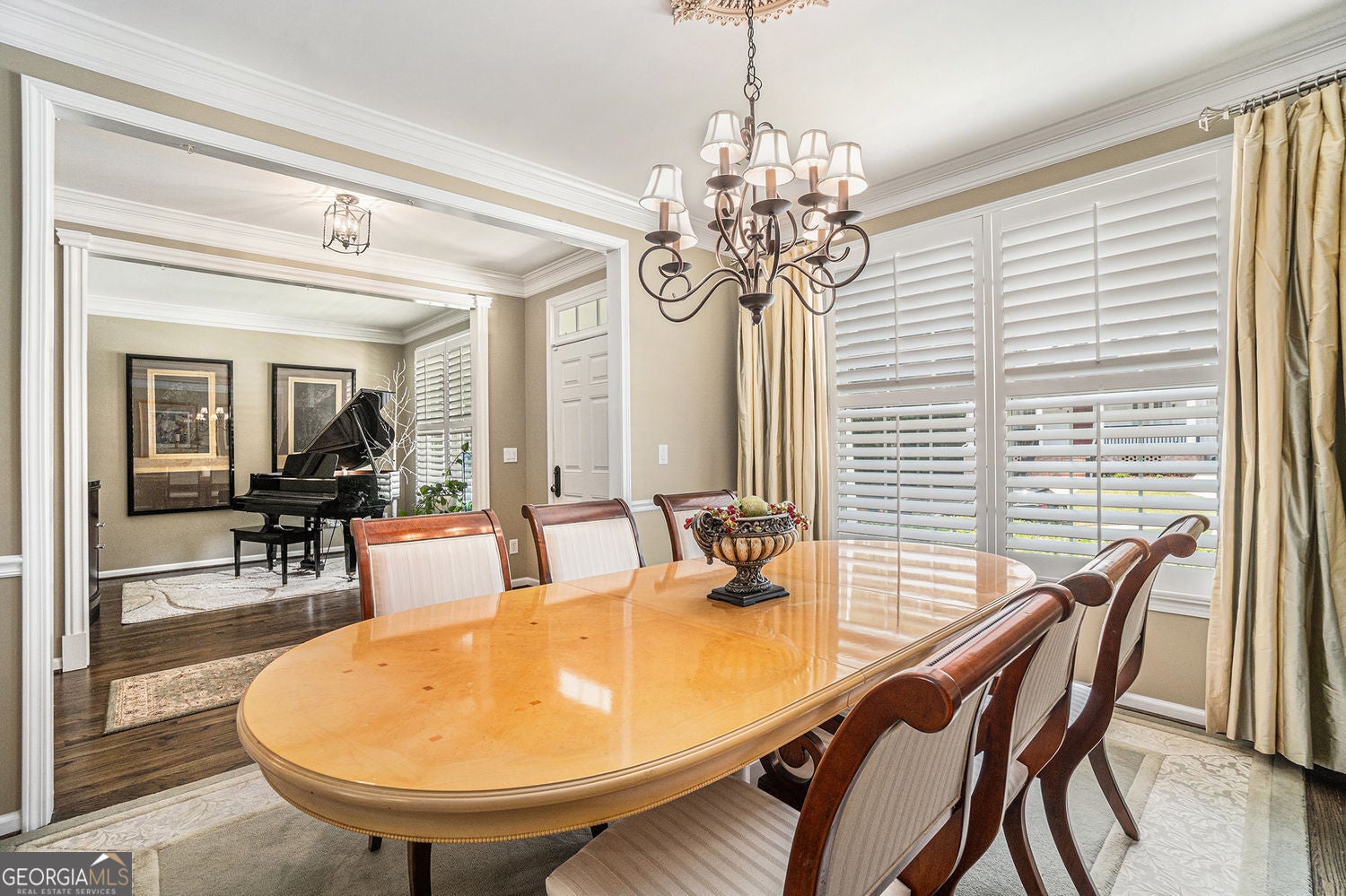 Mableton, Georgia, 30126, United States, 5 Bedrooms Bedrooms, ,4 BathroomsBathrooms,Residential,For Sale,1905139