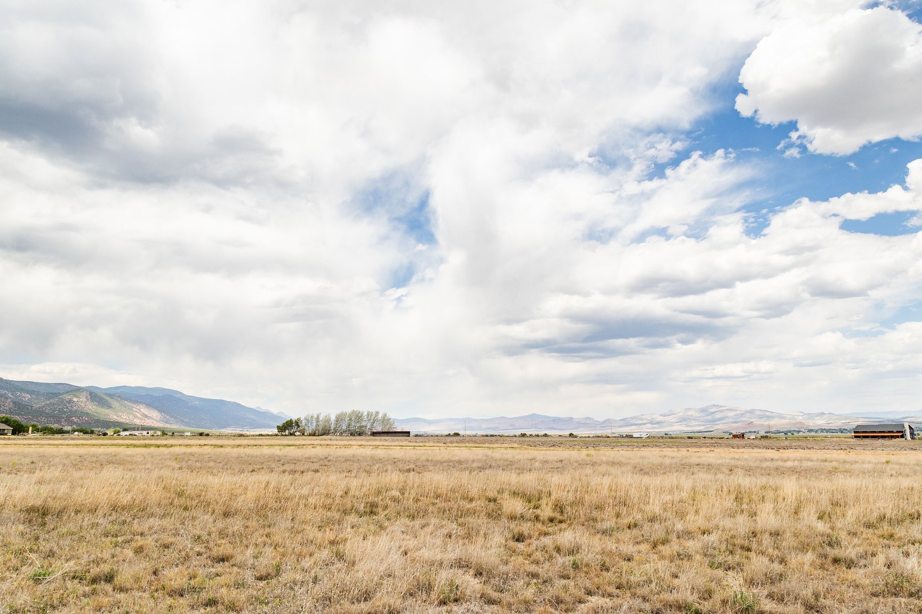  8.5-Acre Lots, No HOA, Stunning Horseshoe Mountain Views - 物件實景