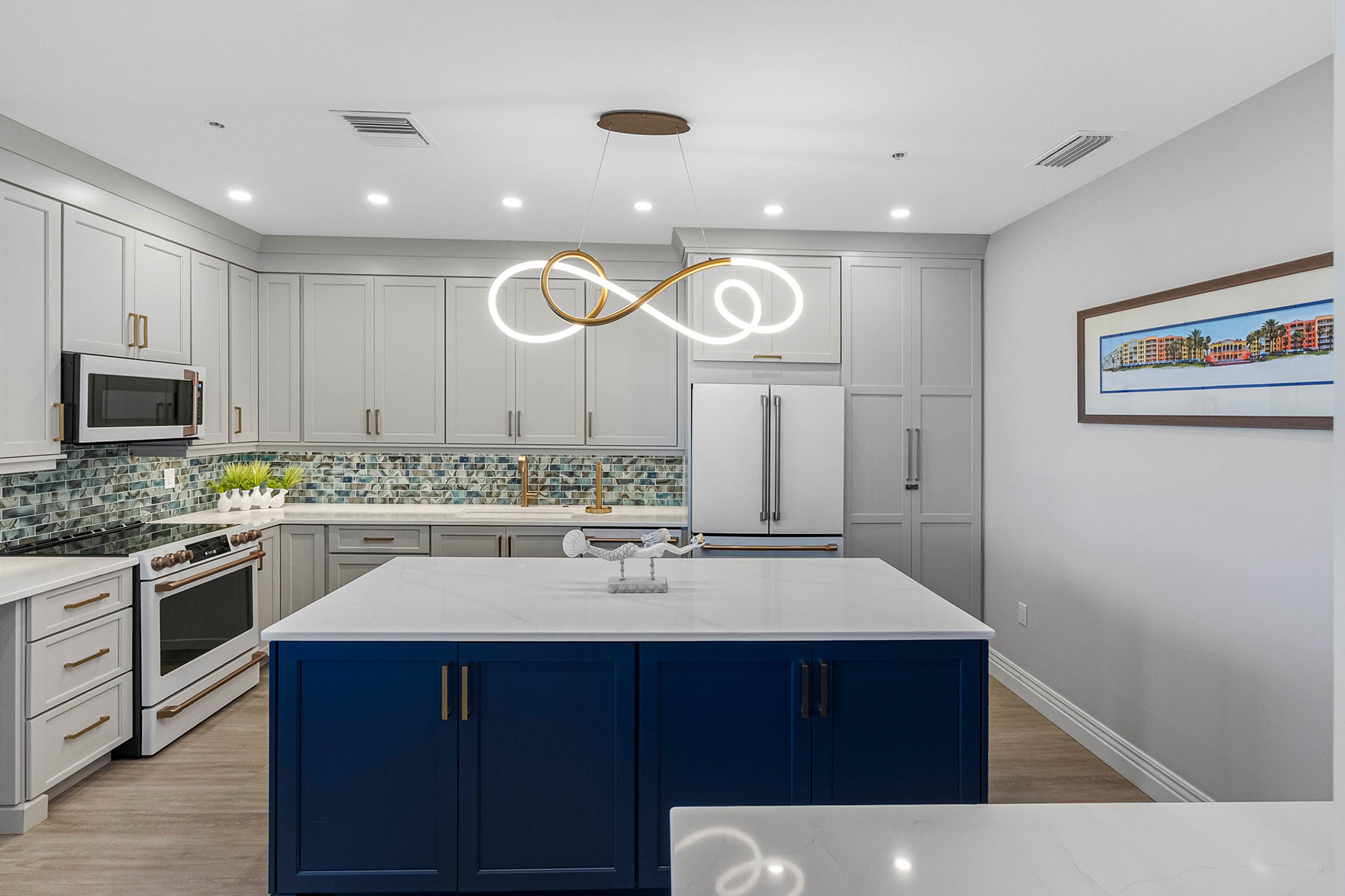  TIDES BEACH CLUB CONDO - 物件實景