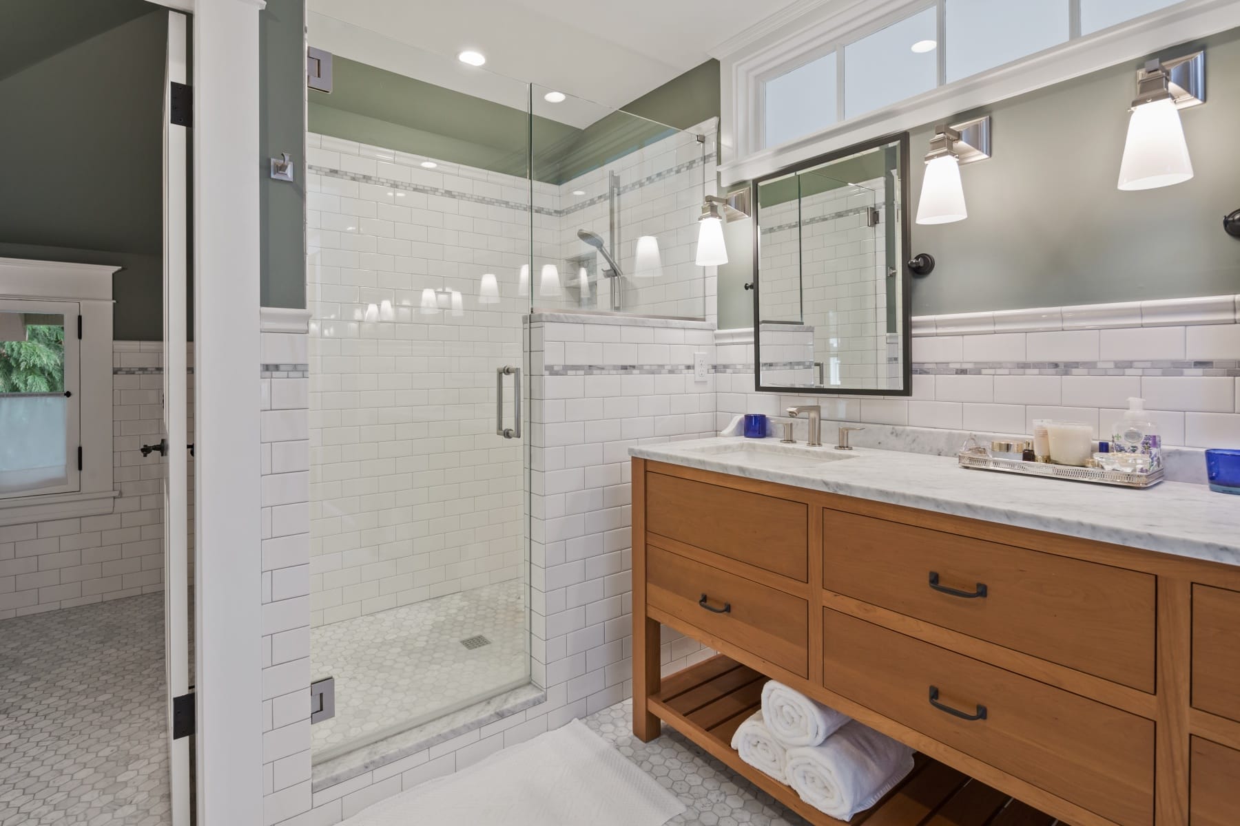  1803 S RIVERDALE RD Portland, OR 97219 - 物件實景