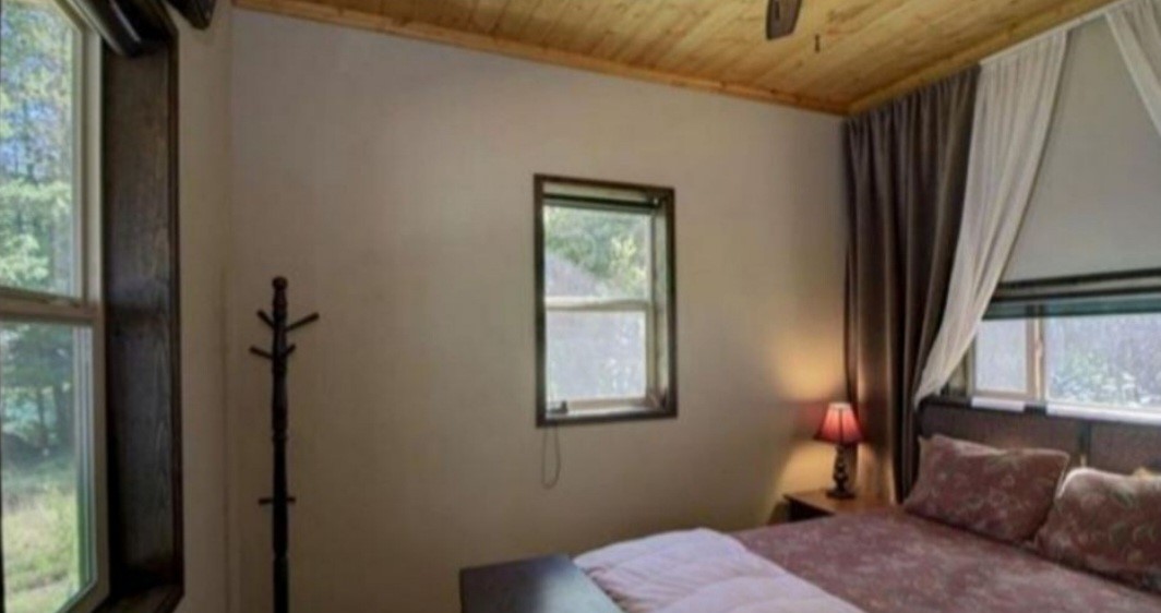 Bayview, Idaho, 83803, United States, 2 Bedrooms Bedrooms, ,3 BathroomsBathrooms,Residential,For Sale,1981313