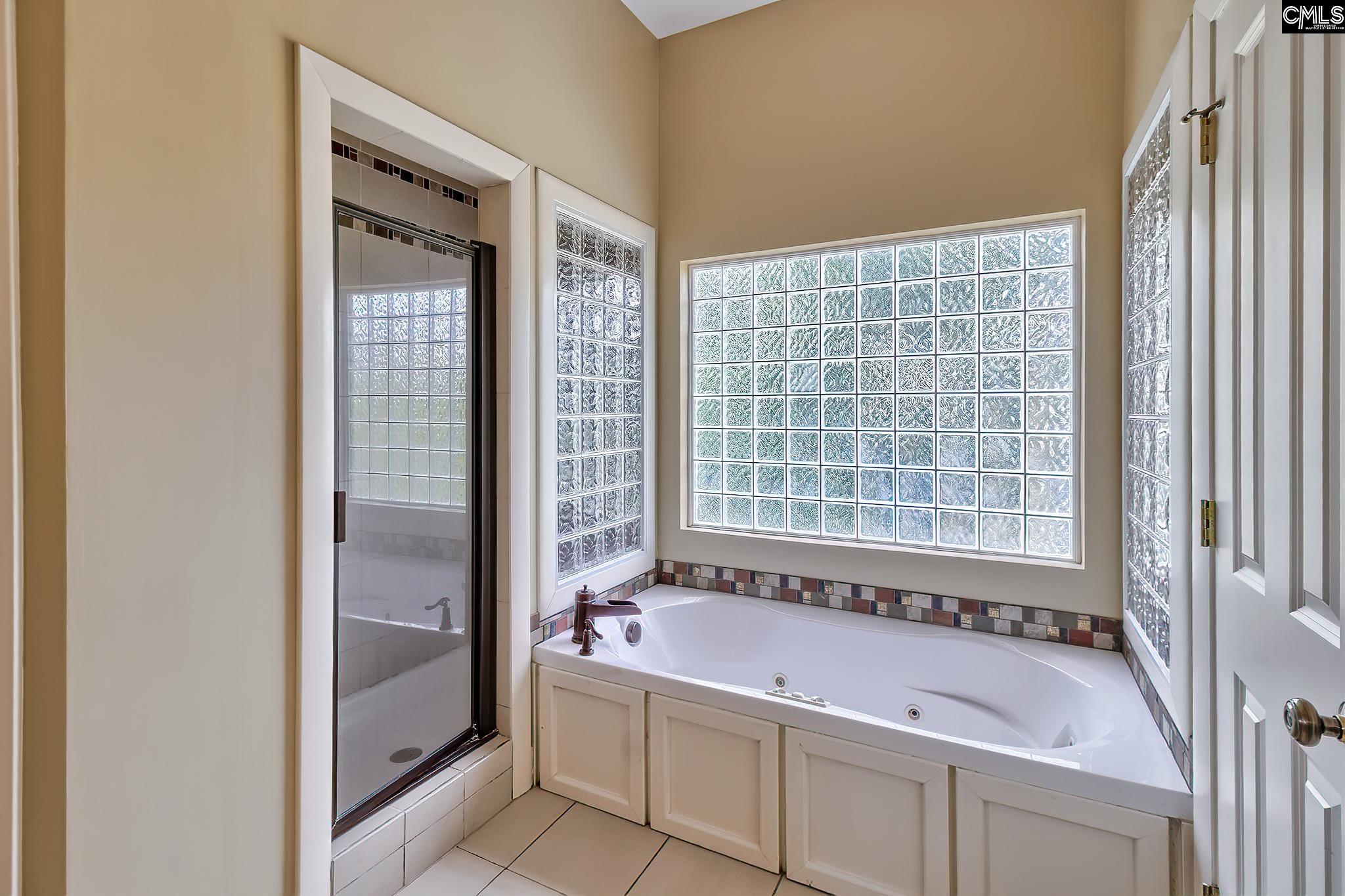 Chapin, South Carolina, 29036, United States, 5 Bedrooms Bedrooms, ,6 BathroomsBathrooms,Residential,For Sale,1910918