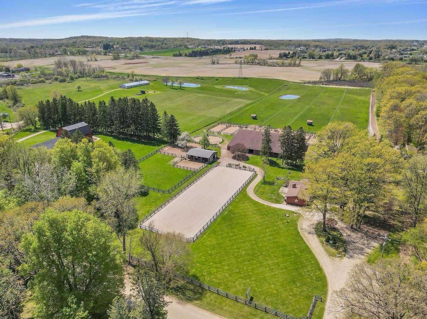 Metamora, Michigan, 48455, United States, 3 Bedrooms Bedrooms, ,2 BathroomsBathrooms,Residential,For Sale,1705008