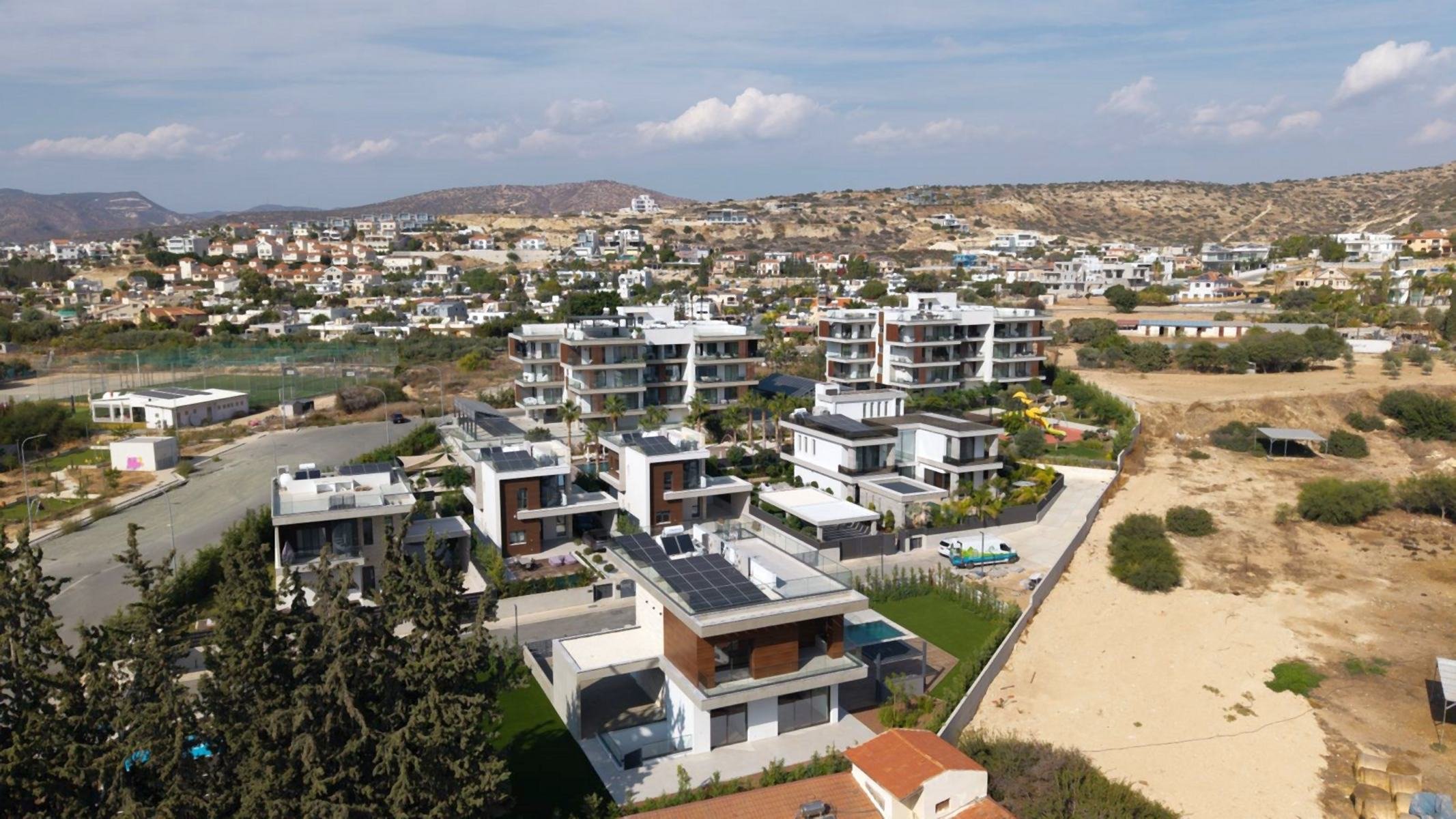  Three Bedroom Penthouse with Private Roof Garden in Limassol - 物件實景