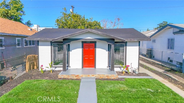 Los Angeles, California, 90044, United States, 2 Bedrooms Bedrooms, ,1 BathroomBathrooms,Residential,For Sale,2008191