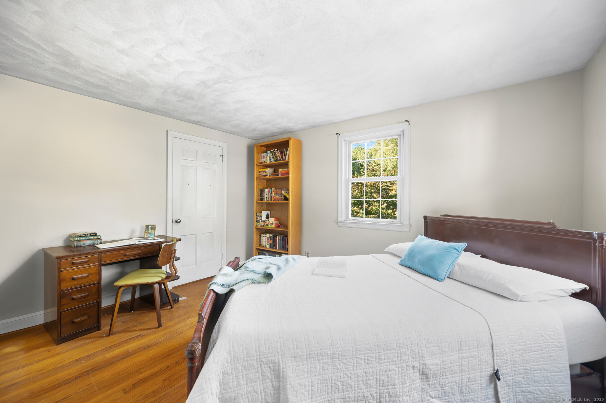 Manchester, Connecticut, 06040, United States, 4 Bedrooms Bedrooms, ,4 BathroomsBathrooms,Residential,For Sale,1988366