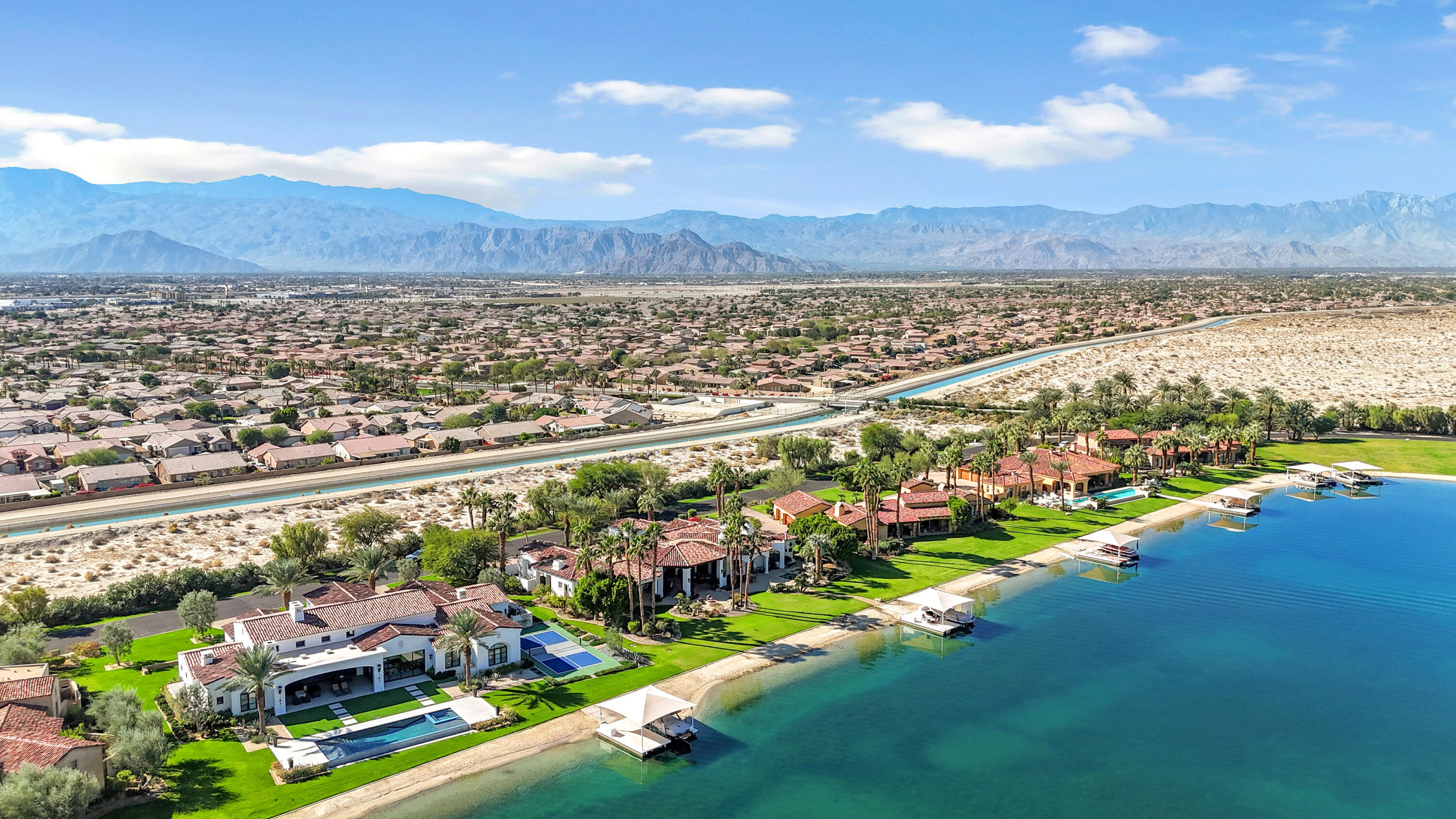 Indio, California, 92203, United States, 5 Bedrooms Bedrooms, ,4 BathroomsBathrooms,Residential,For Sale,1992835