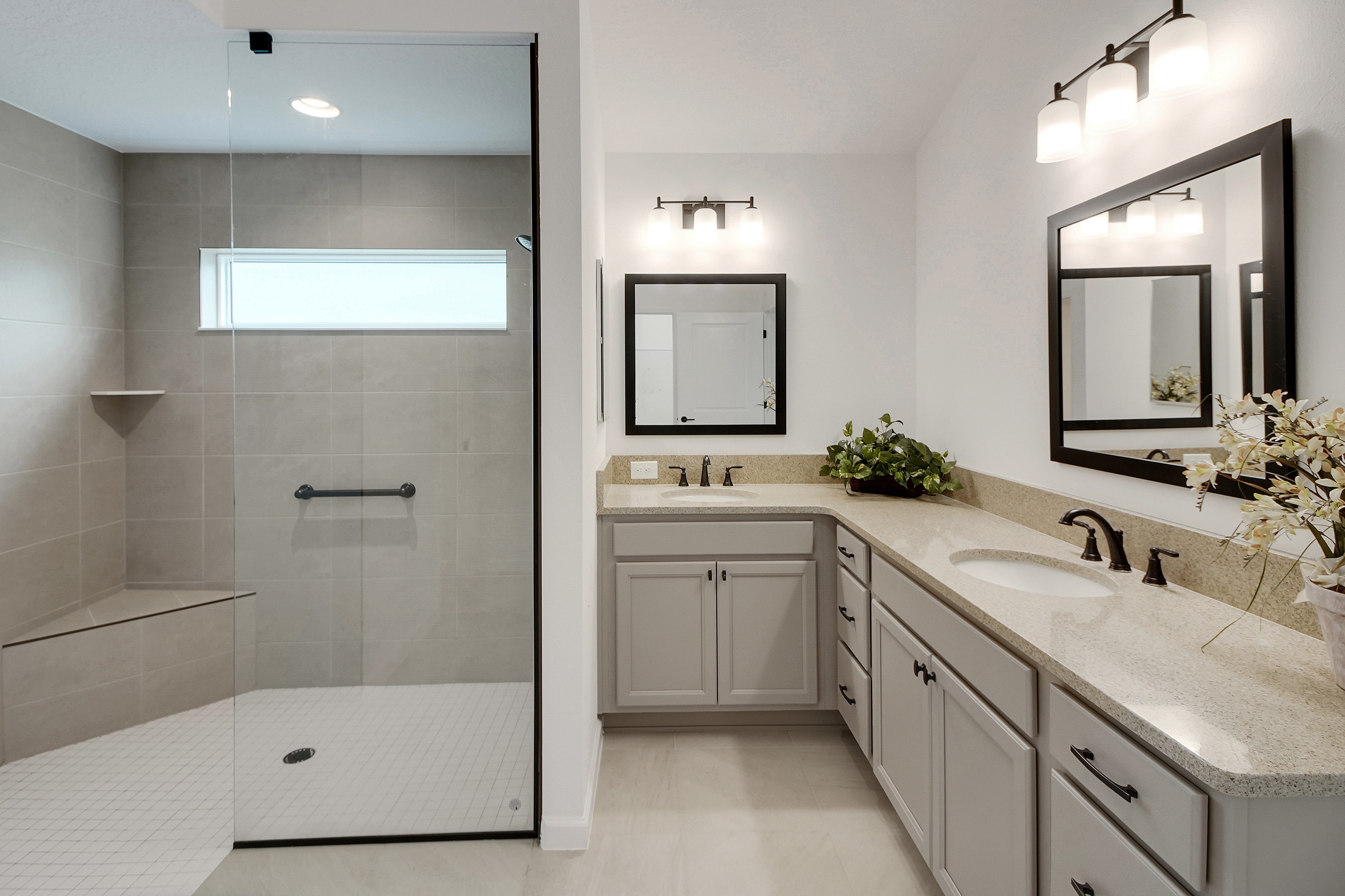 The Villages, Florida, 34762, United States, 3 Bedrooms Bedrooms, ,3 BathroomsBathrooms,Residential,For Sale,1888695