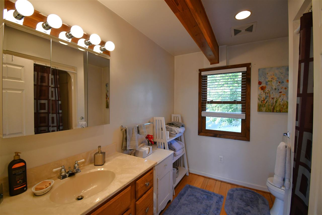 Charlevoix, Michigan, 49720, United States, 4 Bedrooms Bedrooms, ,3 BathroomsBathrooms,Residential,For Sale,1995893