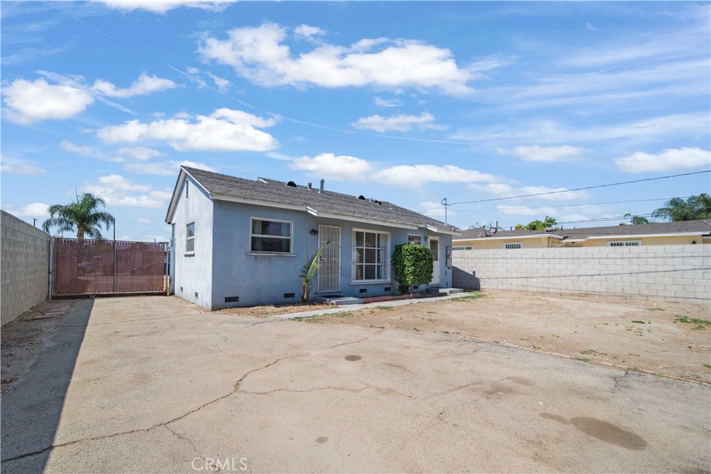 Baldwin Park, California, 91706, United States, 2 Bedrooms Bedrooms, ,1 BathroomBathrooms,Residential,For Sale,1940900