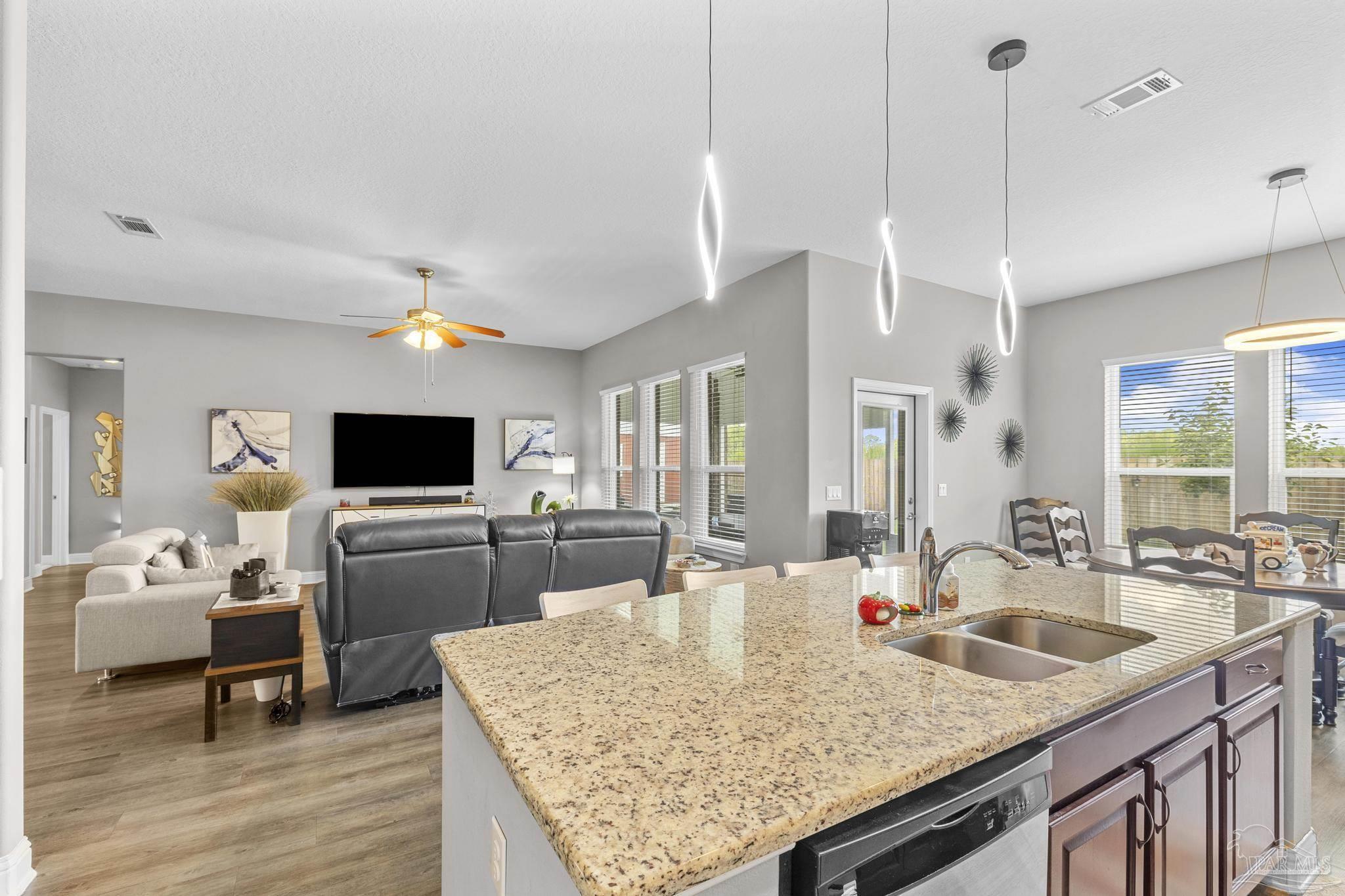 Navarre, Florida, 32566, United States, 4 Bedrooms Bedrooms, ,3 BathroomsBathrooms,Residential,For Sale,1924675