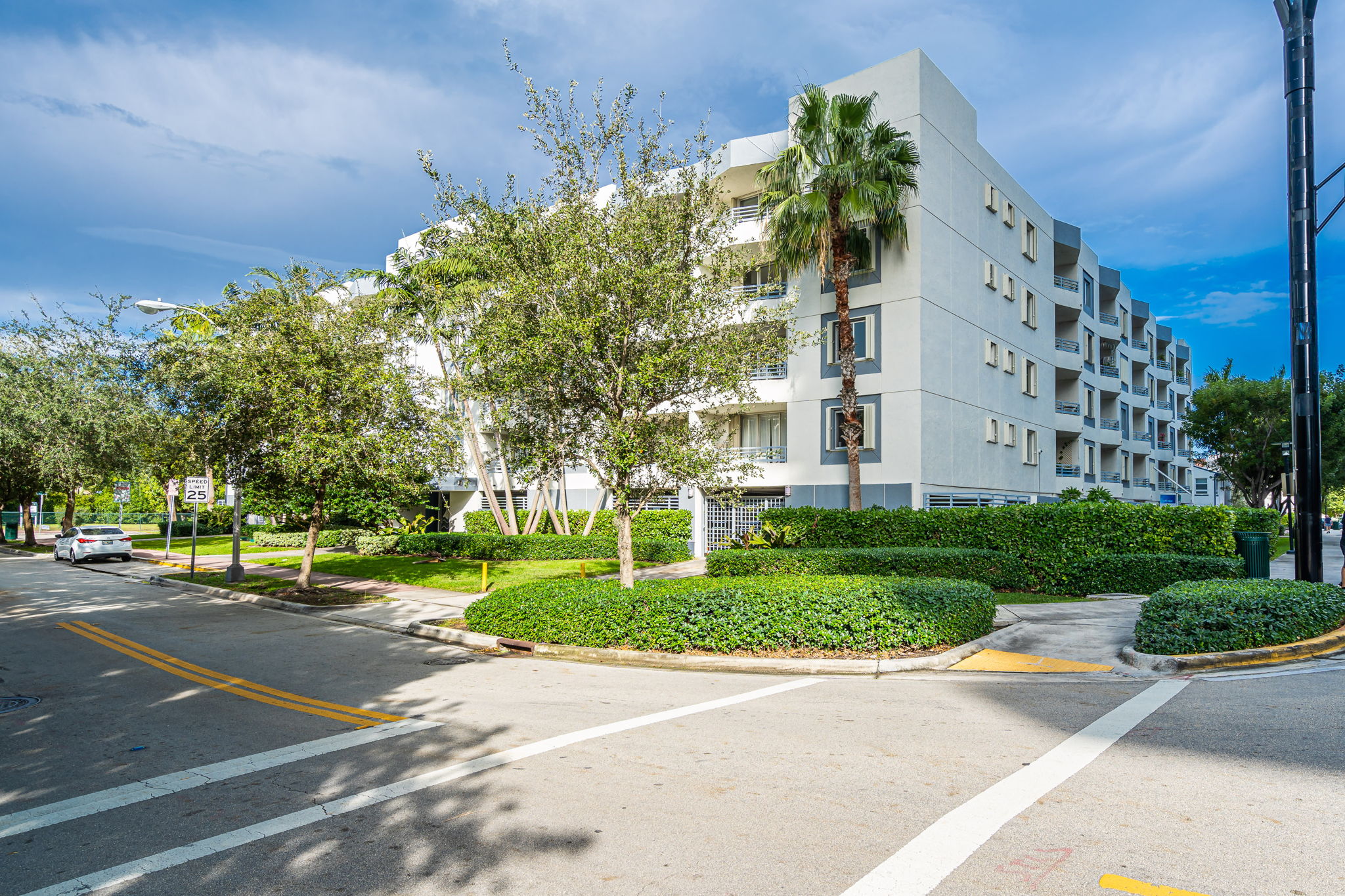  1401 Bay Rd, Miami Beach, FL, 33139 - 物件實景