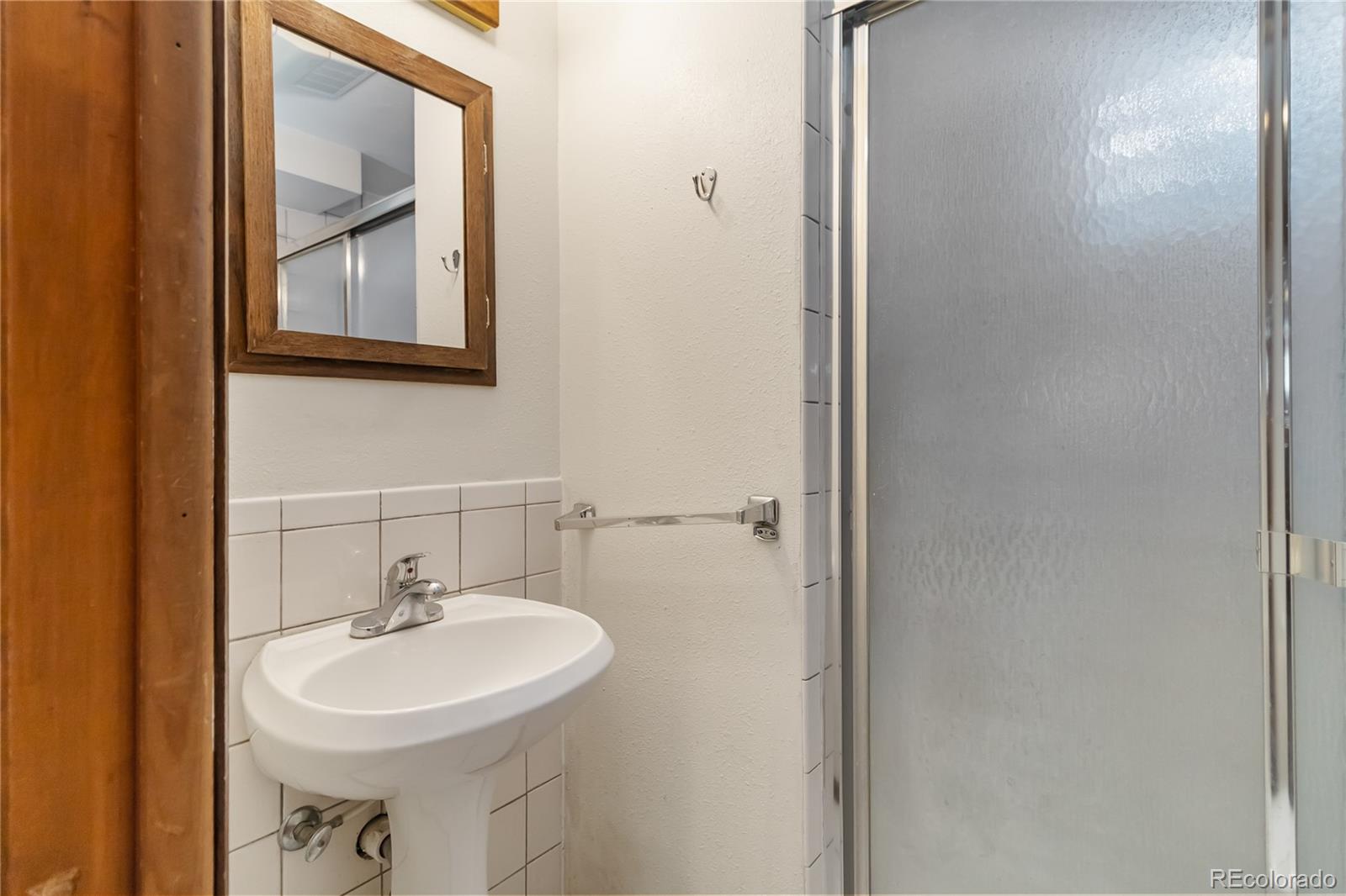 Castle Rock, Colorado, 80104, United States, 4 Bedrooms Bedrooms, ,Residential,For Sale,2005157