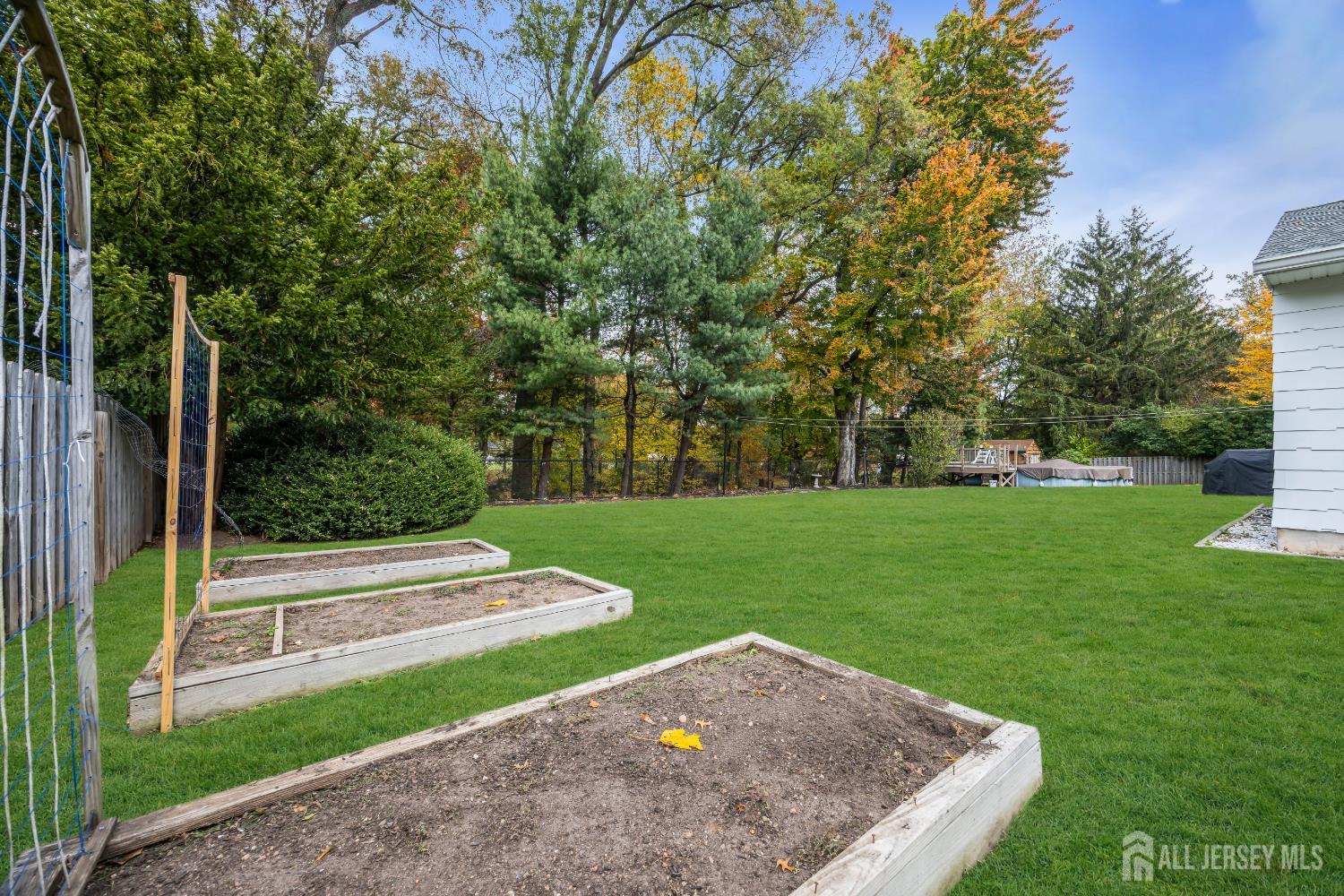 Edison, New Jersey, 08820, United States, 3 Bedrooms Bedrooms, ,2 BathroomsBathrooms,Residential,For Sale,1989177