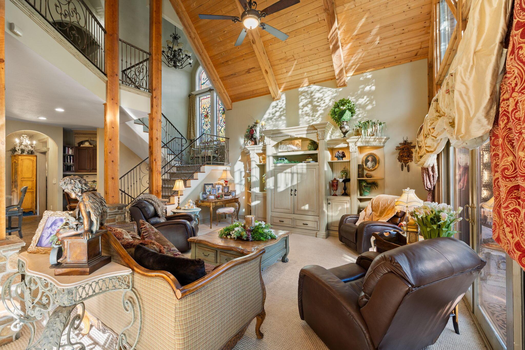 Salt Lake City, Utah, 84121, United States, 5 Bedrooms Bedrooms, ,6 BathroomsBathrooms,Residential,For Sale,1974562