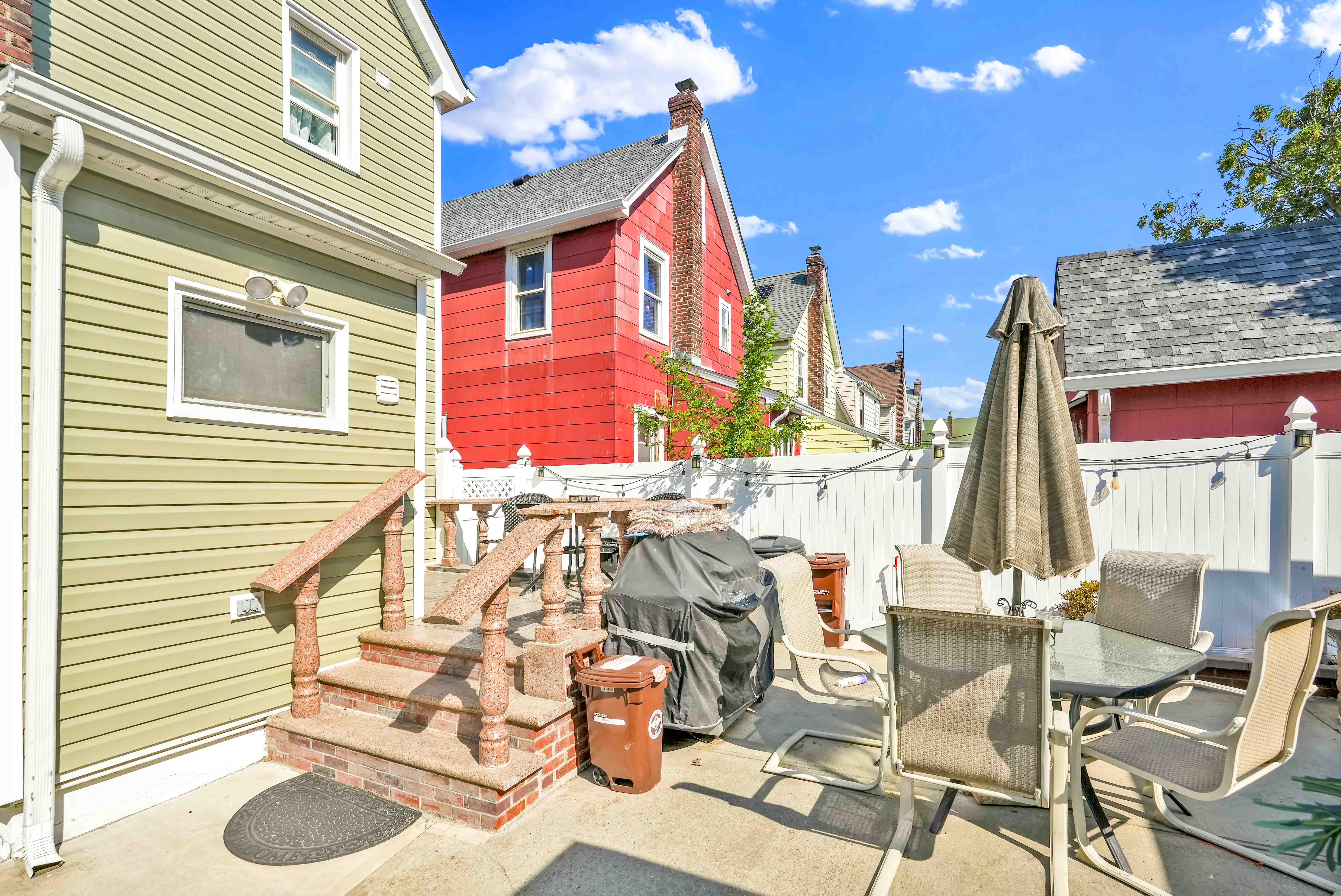 Queens Village, New York, 11429, United States, 4 Bedrooms Bedrooms, ,3 BathroomsBathrooms,Residential,For Sale,2048464