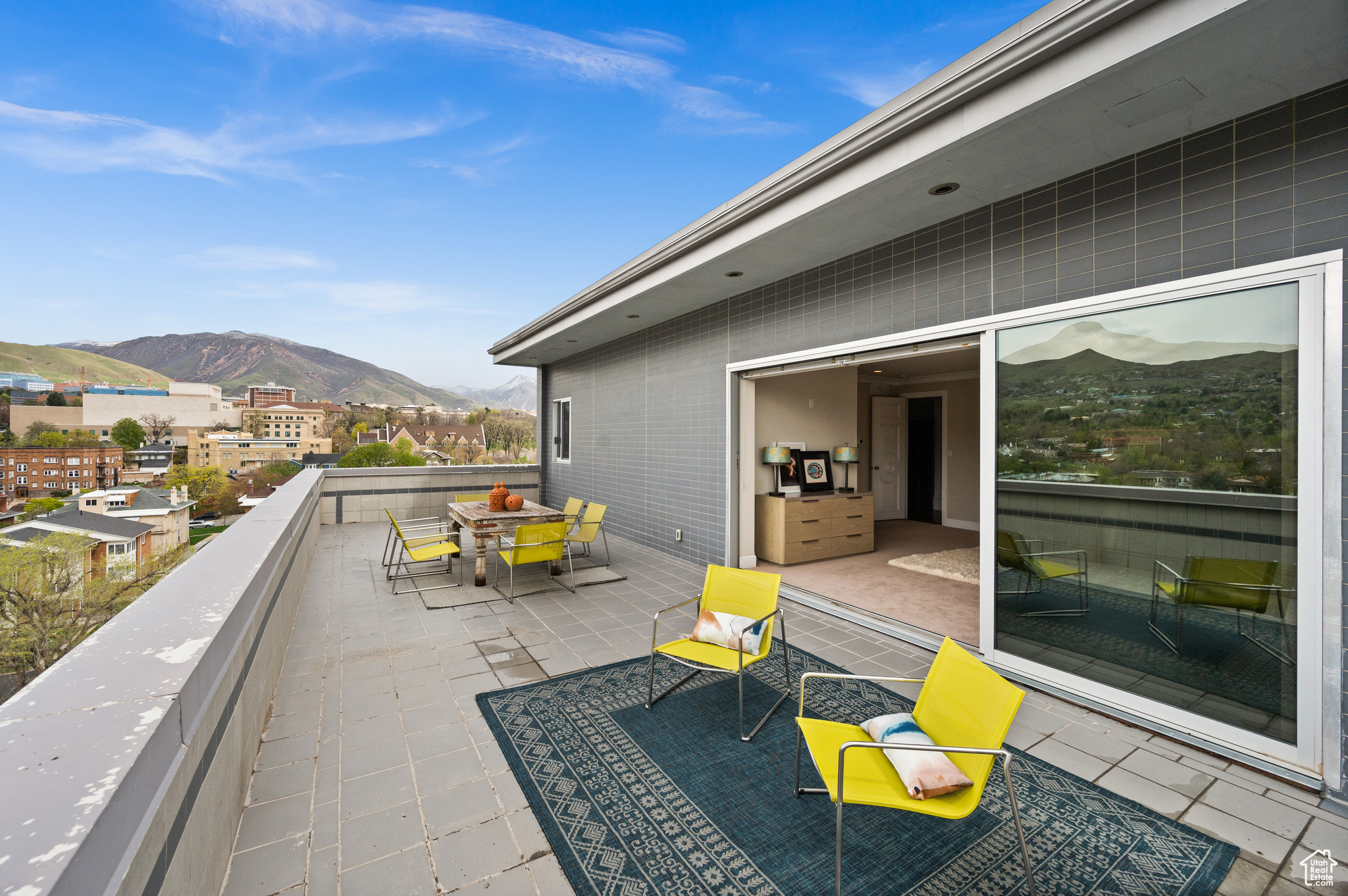 Salt Lake City, Utah, 84102, United States, 3 Bedrooms Bedrooms, ,3 BathroomsBathrooms,Residential,For Sale,1795279
