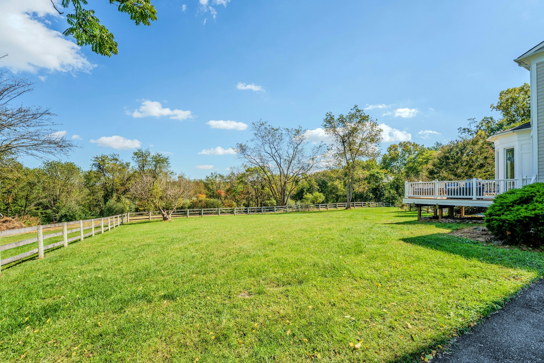  15018 Clover Hill Road, Waterford, VA 20197 - 物件實景