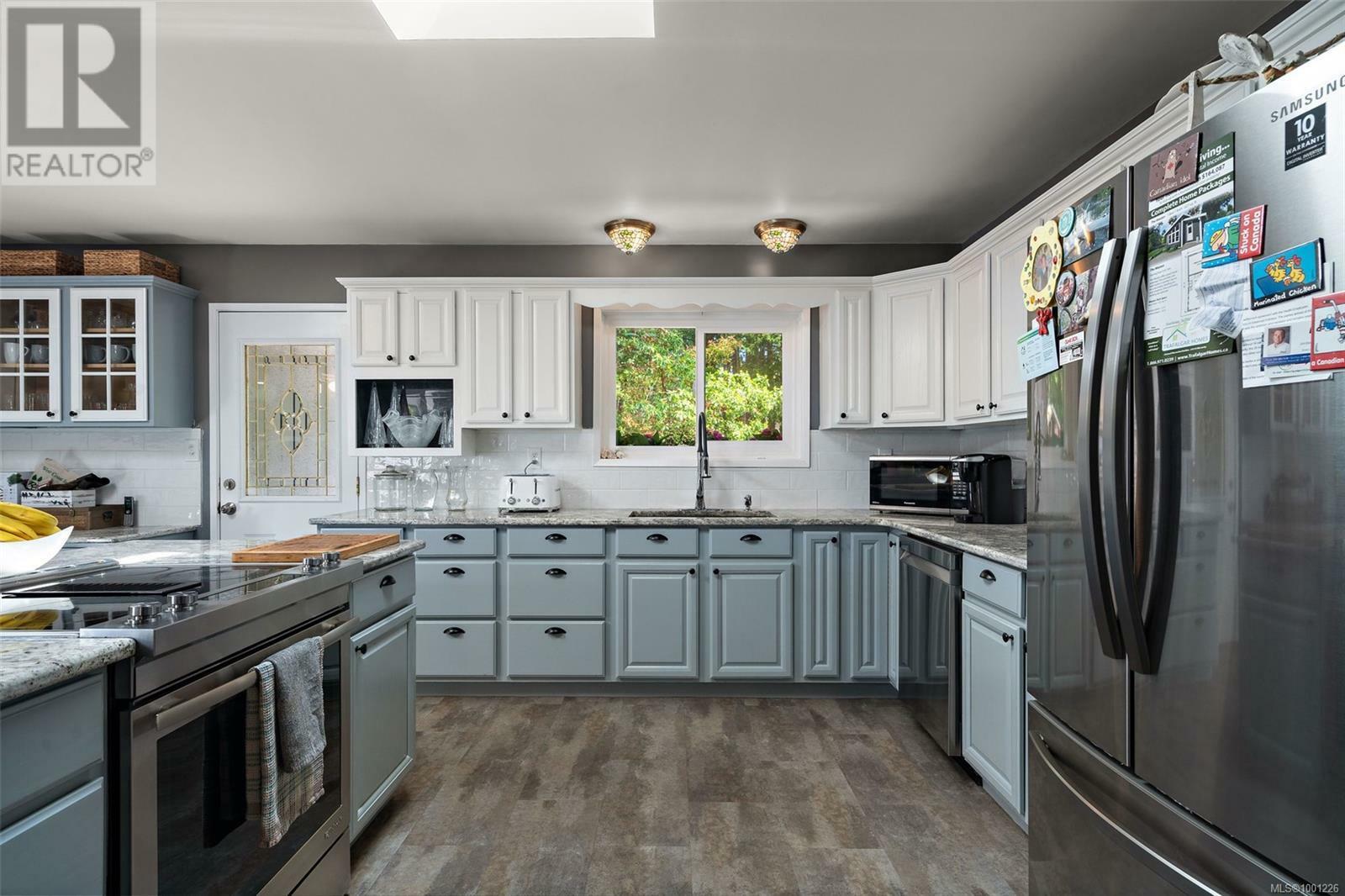 METCHOSIN, British Columbia, V9C 4B2, CA, 5 Bedrooms Bedrooms, ,3 BathroomsBathrooms,Residential,For Sale,1876081