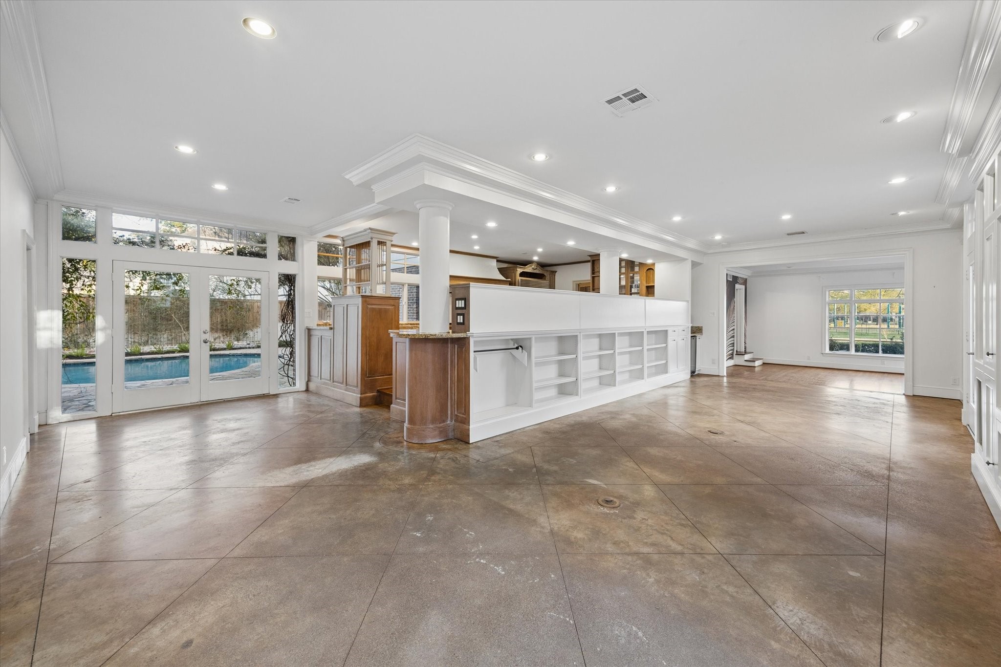  3020 San Felipe Street - 物件實景