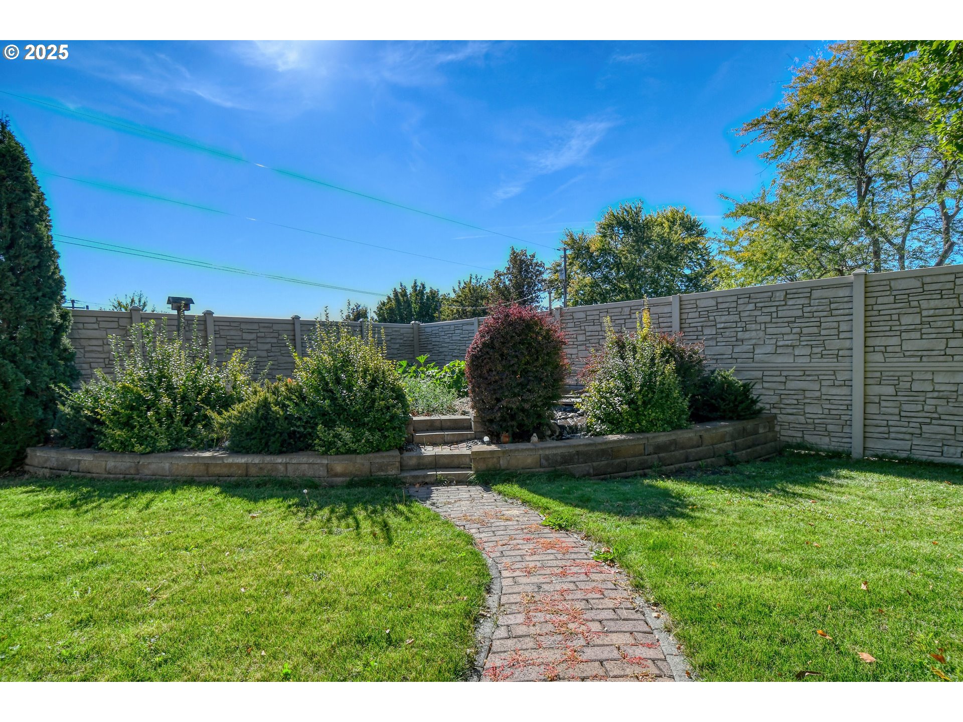 Athena, Oregon, 97813, United States, 3 Bedrooms Bedrooms, ,2 BathroomsBathrooms,Residential,For Sale,1961034