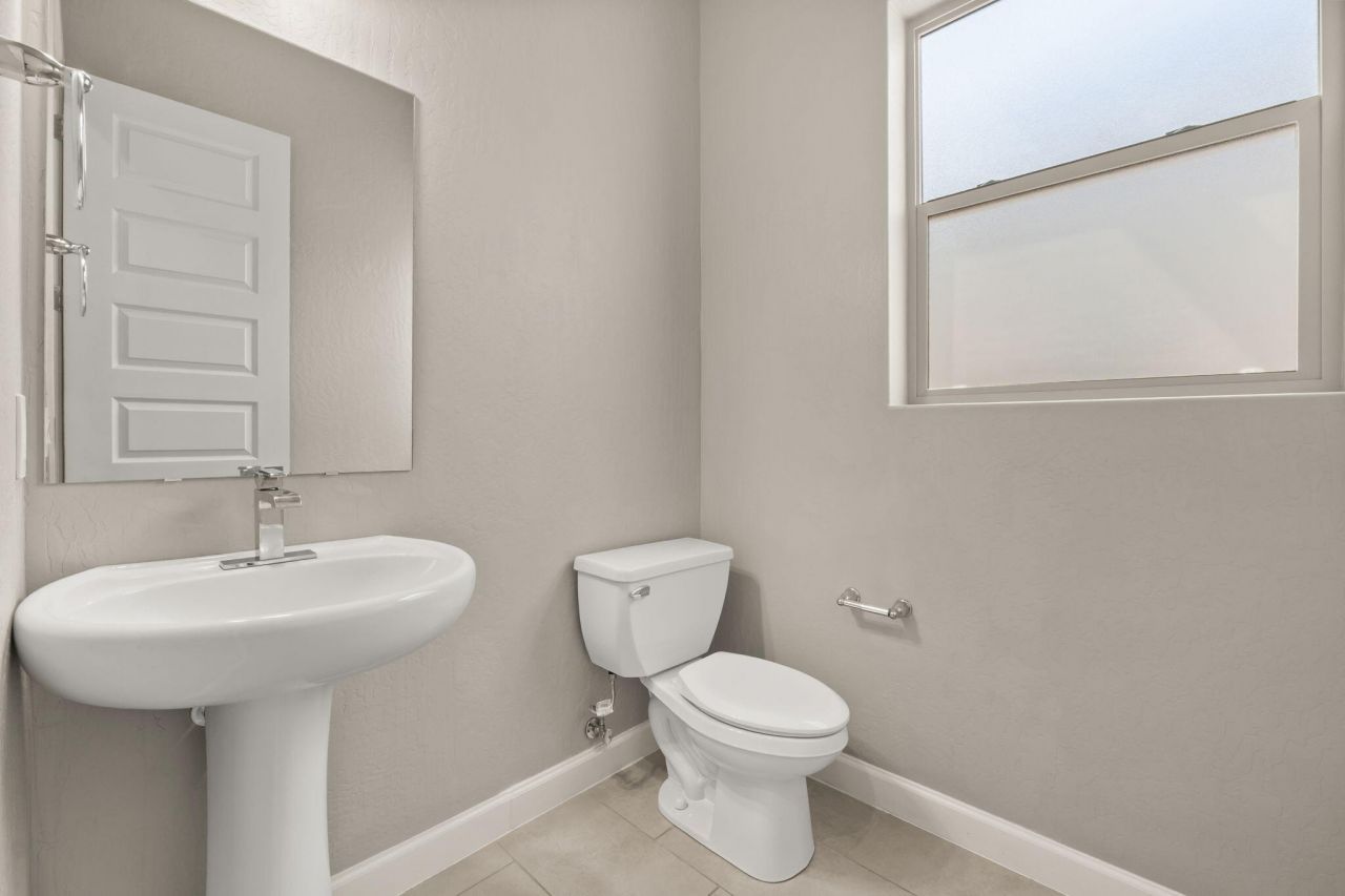 Rio Rancho, New Mexico, 87124, United States, 4 Bedrooms Bedrooms, ,3 BathroomsBathrooms,Residential,For Sale,1924973