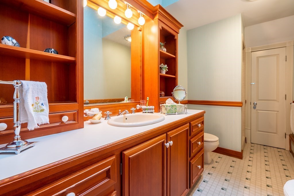 34 Bridle Path Way Way, Tyngsborough, Massachusetts, 01879, United States, 4 Bedrooms Bedrooms, ,4 BathroomsBathrooms,Residential,For Sale,34 Bridle Path Way Way,1009810