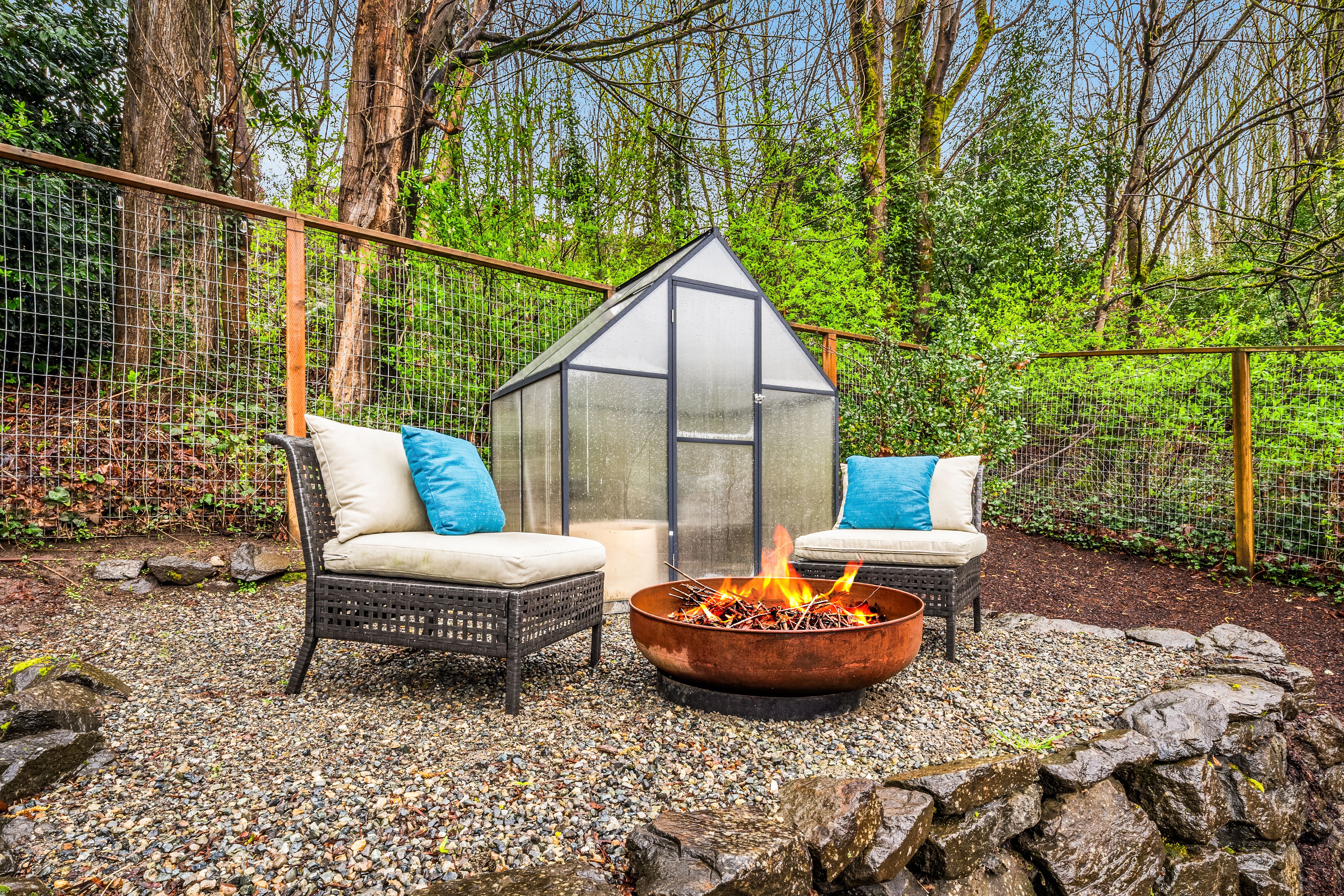  6700 81st Avenue Southeast, Mercer Island, WA 98040 - 物件實景