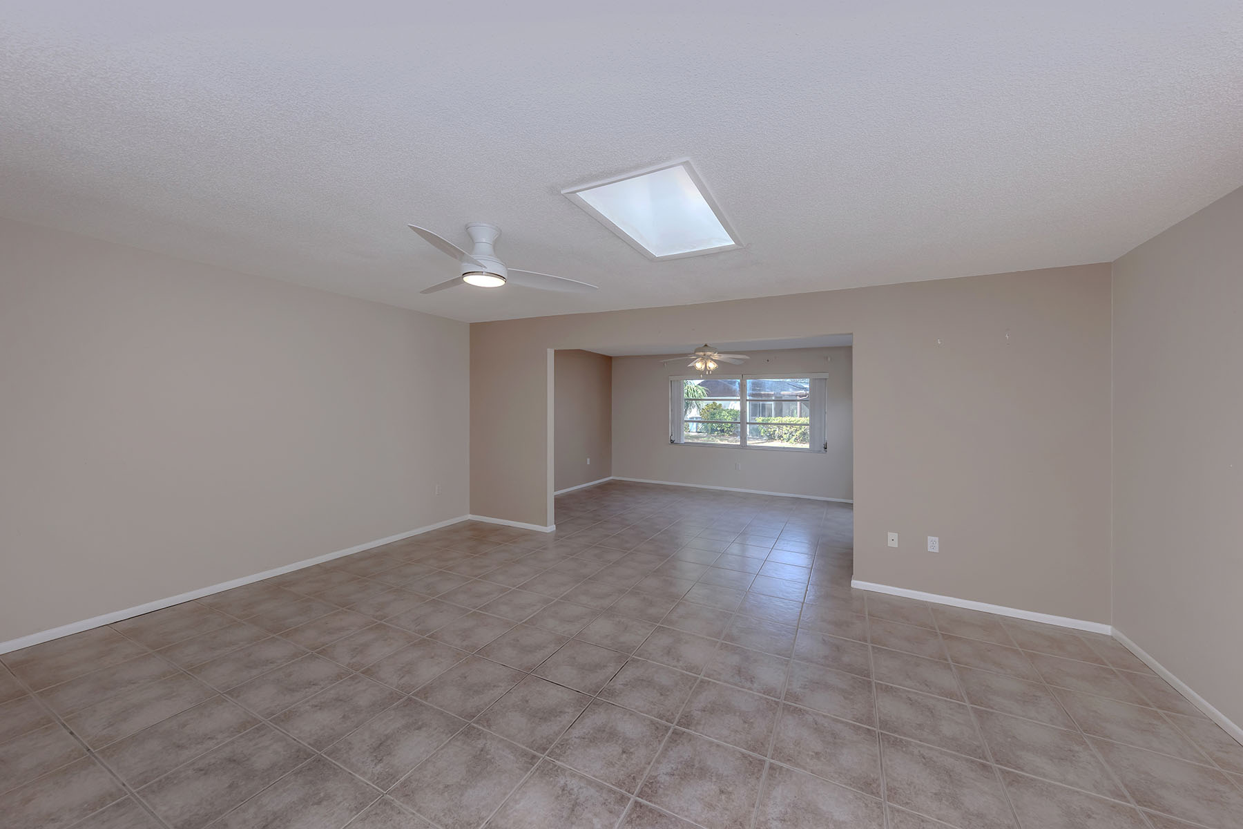  VILLAGE IN THE PINES - 物件實景