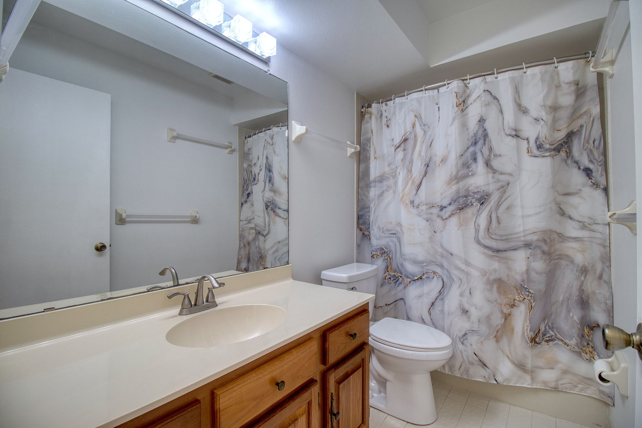 Tierra Verde, Florida, 33715, United States, 2 Bedrooms Bedrooms, ,3 BathroomsBathrooms,Residential,For Sale,1984035