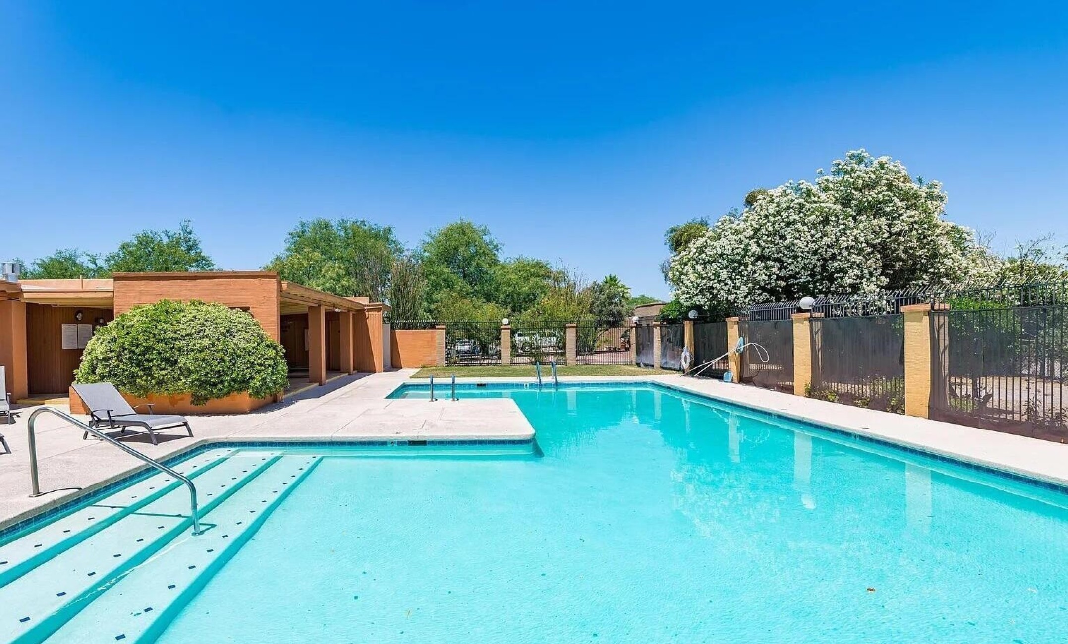  4922 E Water Street¦Tucson, AZ - 物件實景