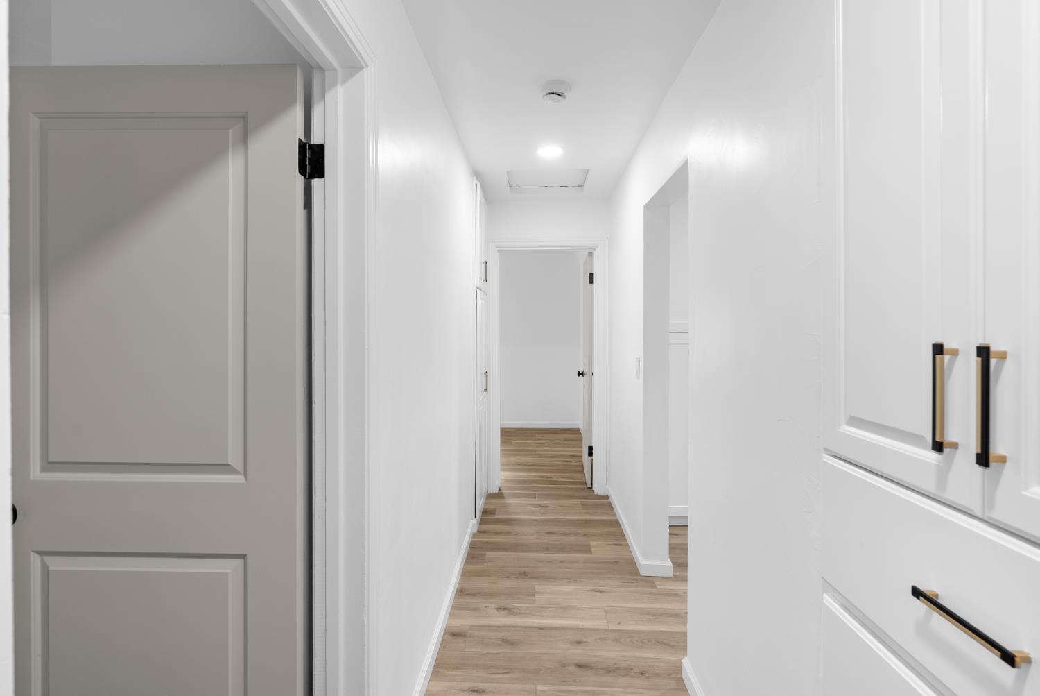 Modesto, California, 95350, United States, 4 Bedrooms Bedrooms, ,2 BathroomsBathrooms,Residential,For Sale,2001557