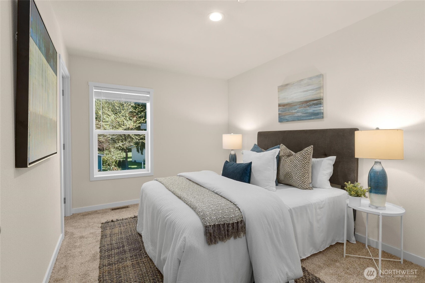 Bothell, Washington, 98012, United States, 2 Bedrooms Bedrooms, ,2 BathroomsBathrooms,Residential,For Sale,1777318