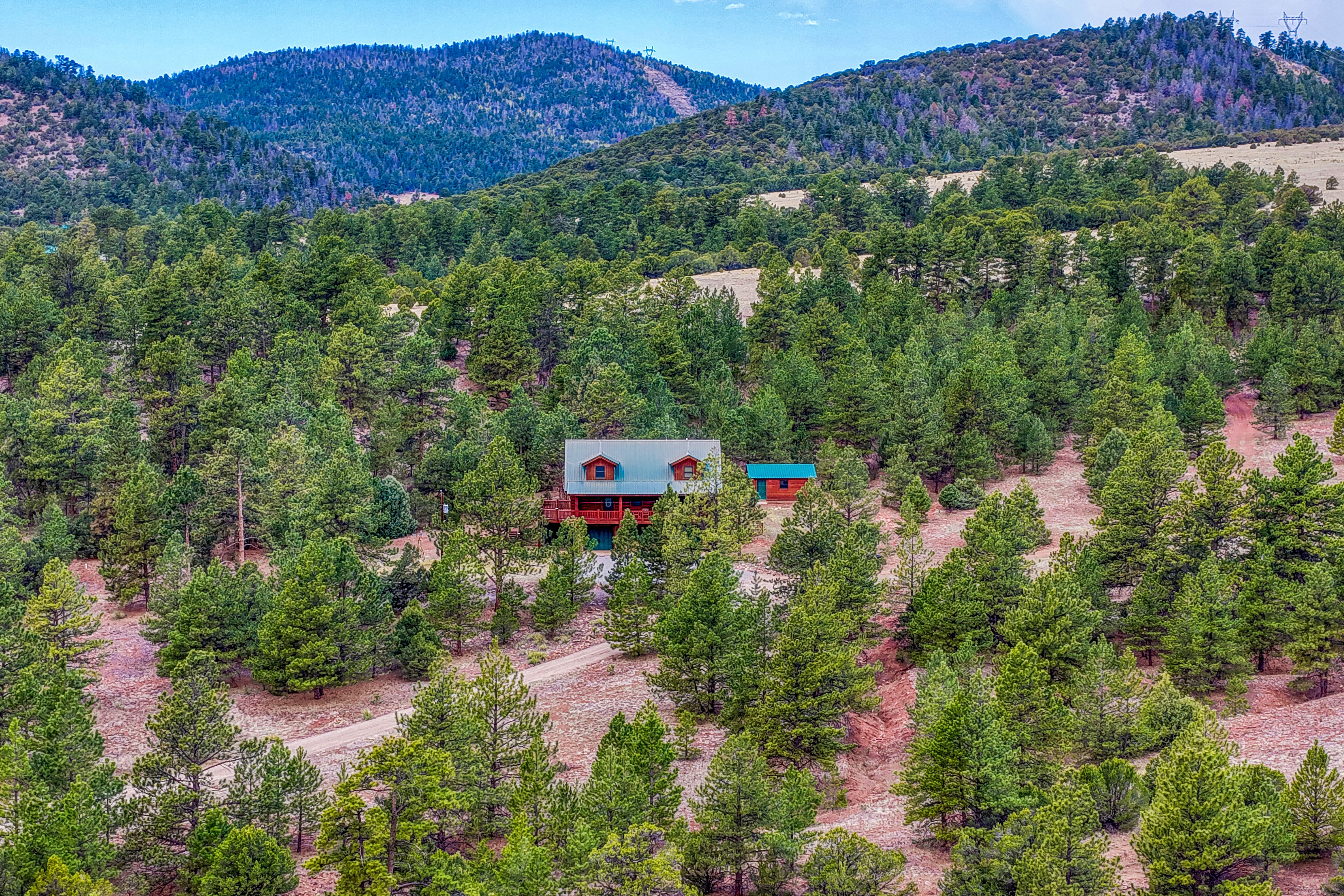  Spectacular 119 acre ranch tucked into a scenic mountain valley - 物件實景