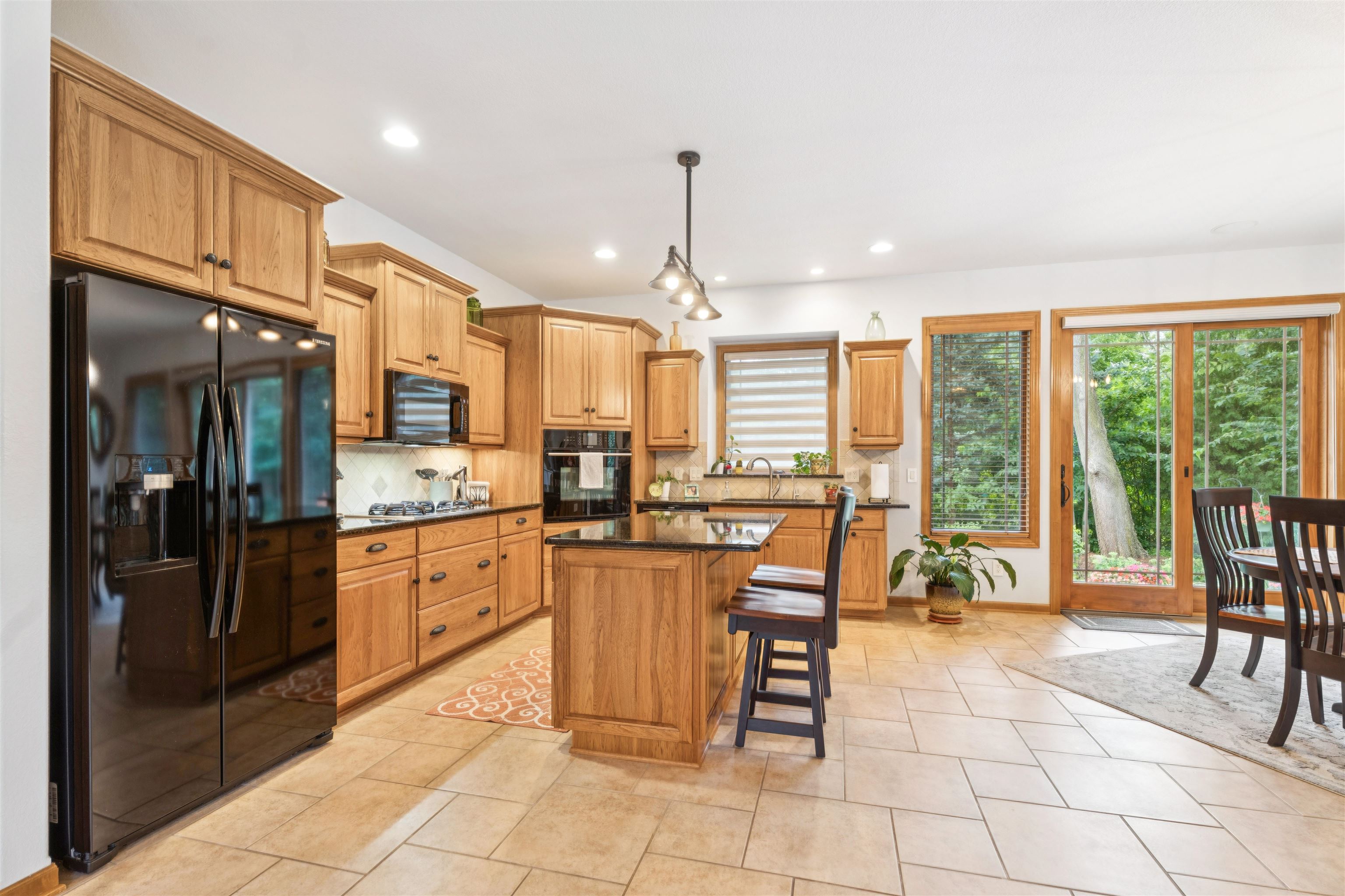 NEENAH, Wisconsin, 54956, United States, 3 Bedrooms Bedrooms, ,2 BathroomsBathrooms,Residential,For Sale,1913087