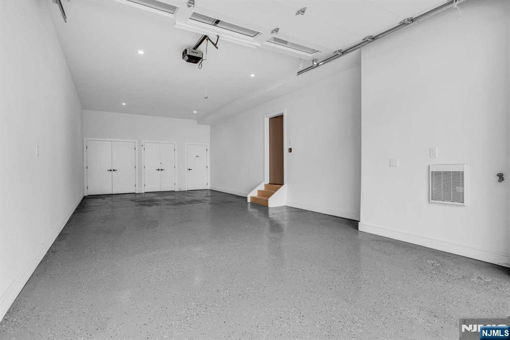 Jersey City, New Jersey, 07306, United States, 2 Bedrooms Bedrooms, ,2 BathroomsBathrooms,Residential,For Sale,1926297