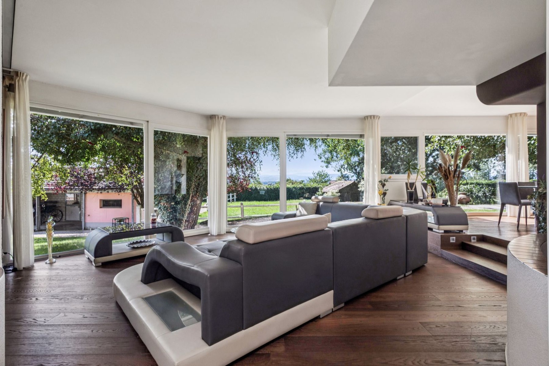  An exceptional equestrian estate that blends nature, elegance, and freedom - 物件實景