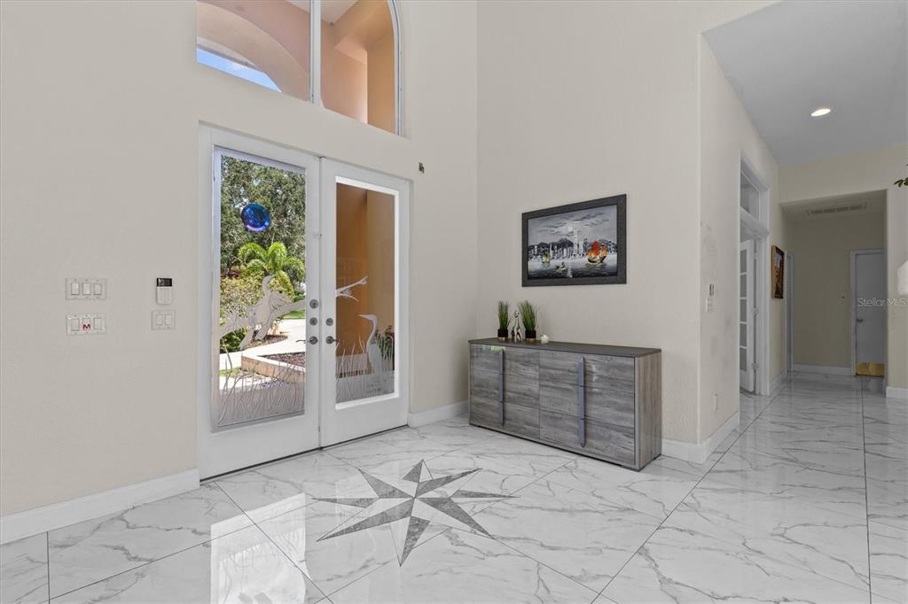 Tarpon Springs, Florida, 34689, United States, 5 Bedrooms Bedrooms, ,4 BathroomsBathrooms,Residential,For Sale,1901720