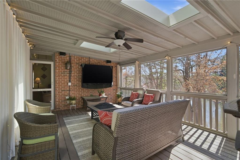 Cumming, Georgia, 30041, United States, 5 Bedrooms Bedrooms, ,6 BathroomsBathrooms,Residential,For Sale,2029998